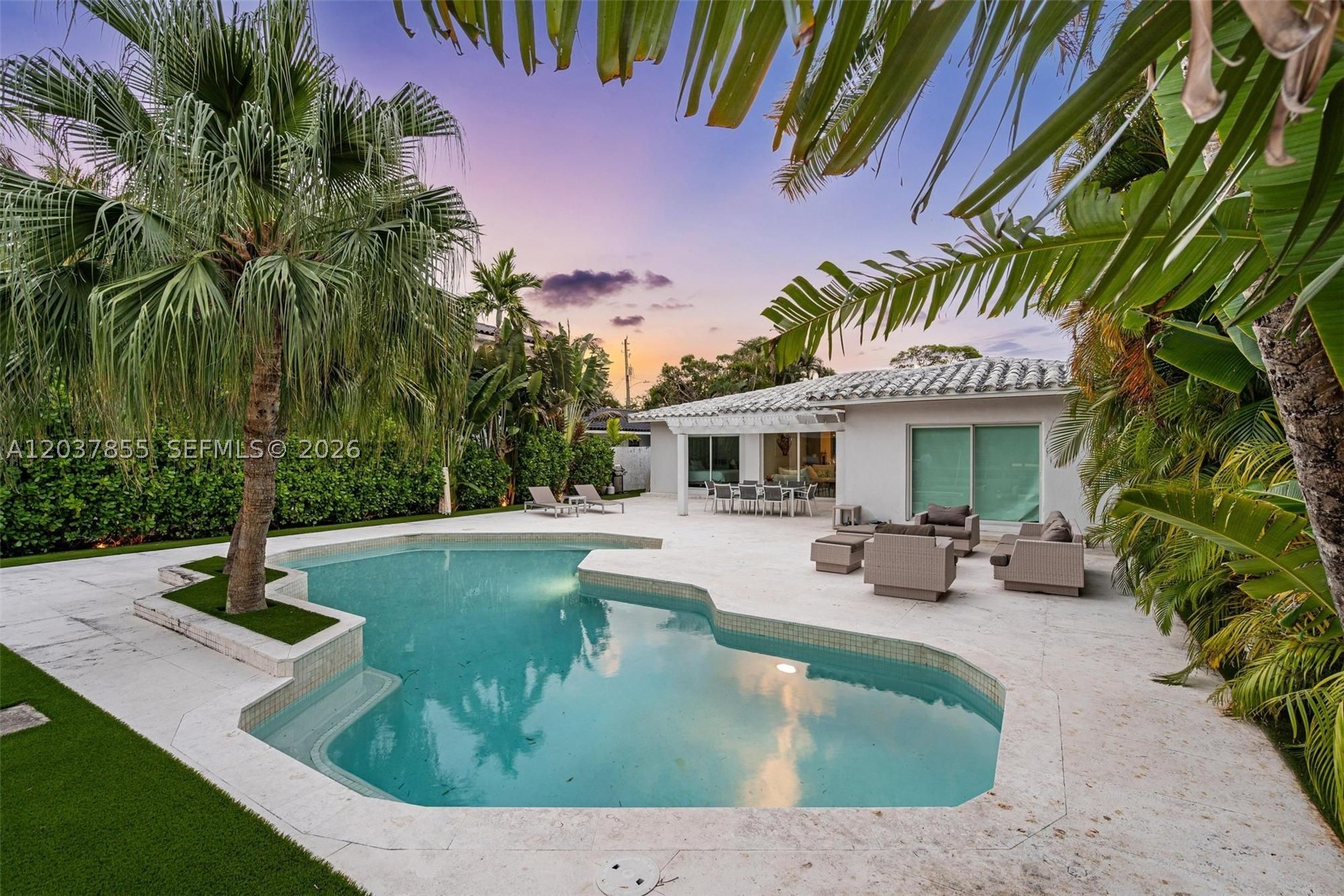 BISCAYNE POINT - Residential Lease