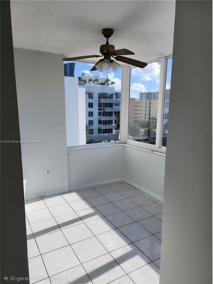 CARIBBEAN BREEZE CONDO - Residential