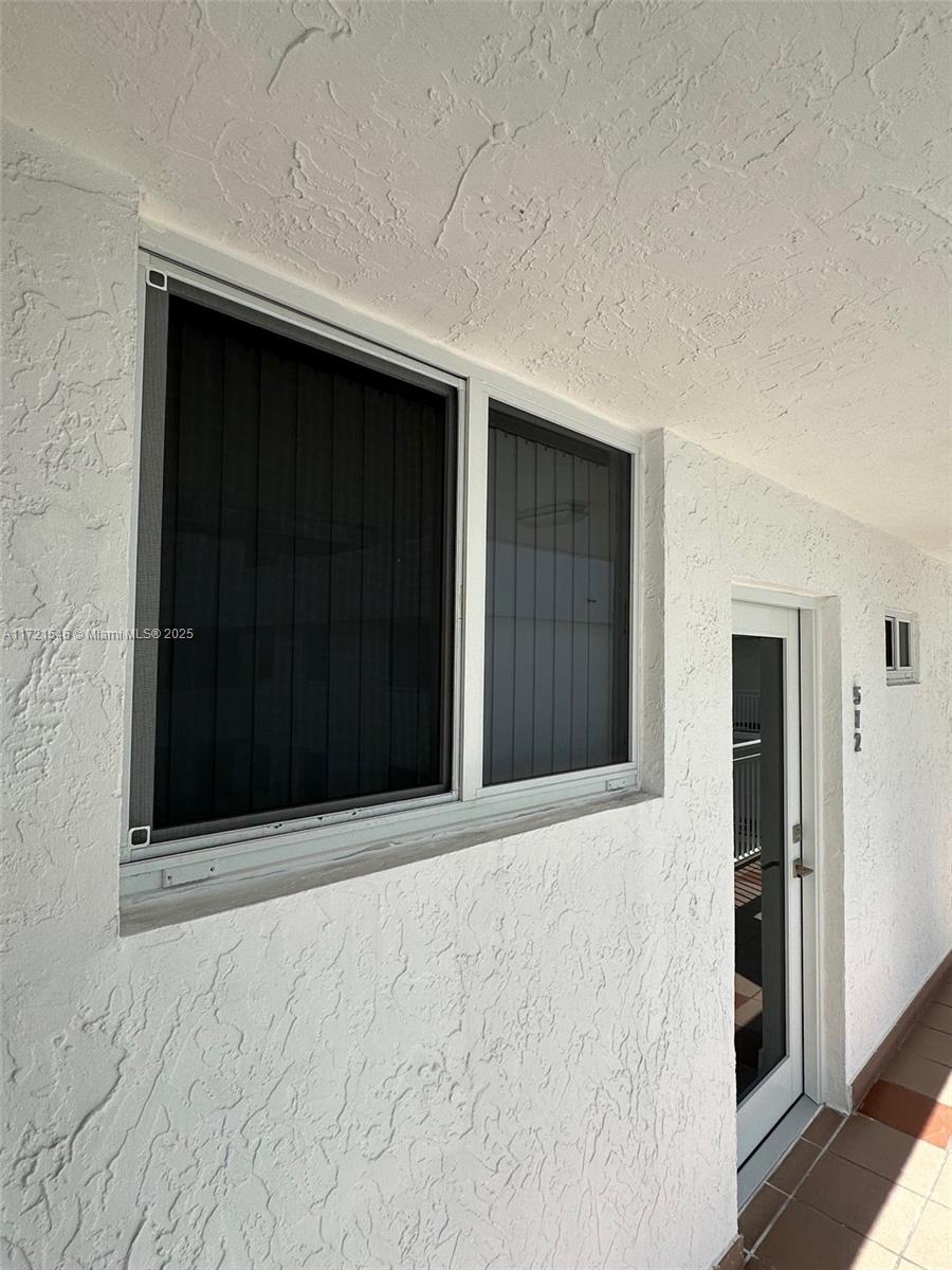 WEST BAY GARDENS CONDO - Residential Lease