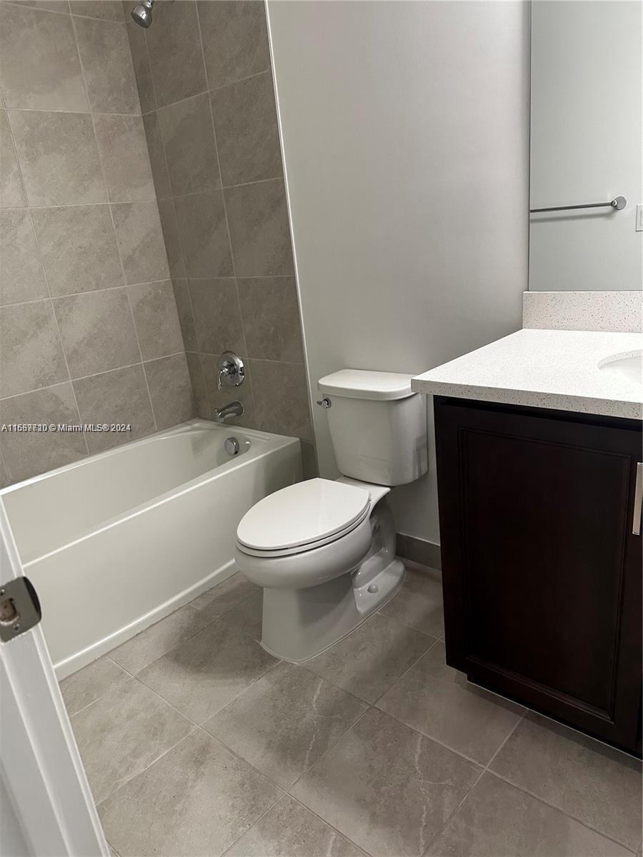 DEERFIELD CROSSING - Residential Lease