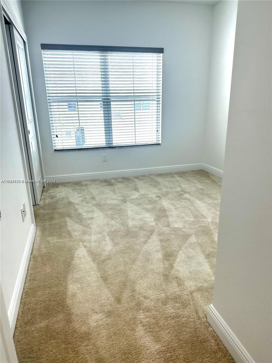 DEERFIELD CROSSING - Residential Lease