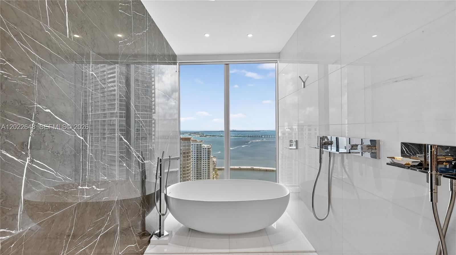 ASTON MARTIN RESIDENCES - Residential Lease