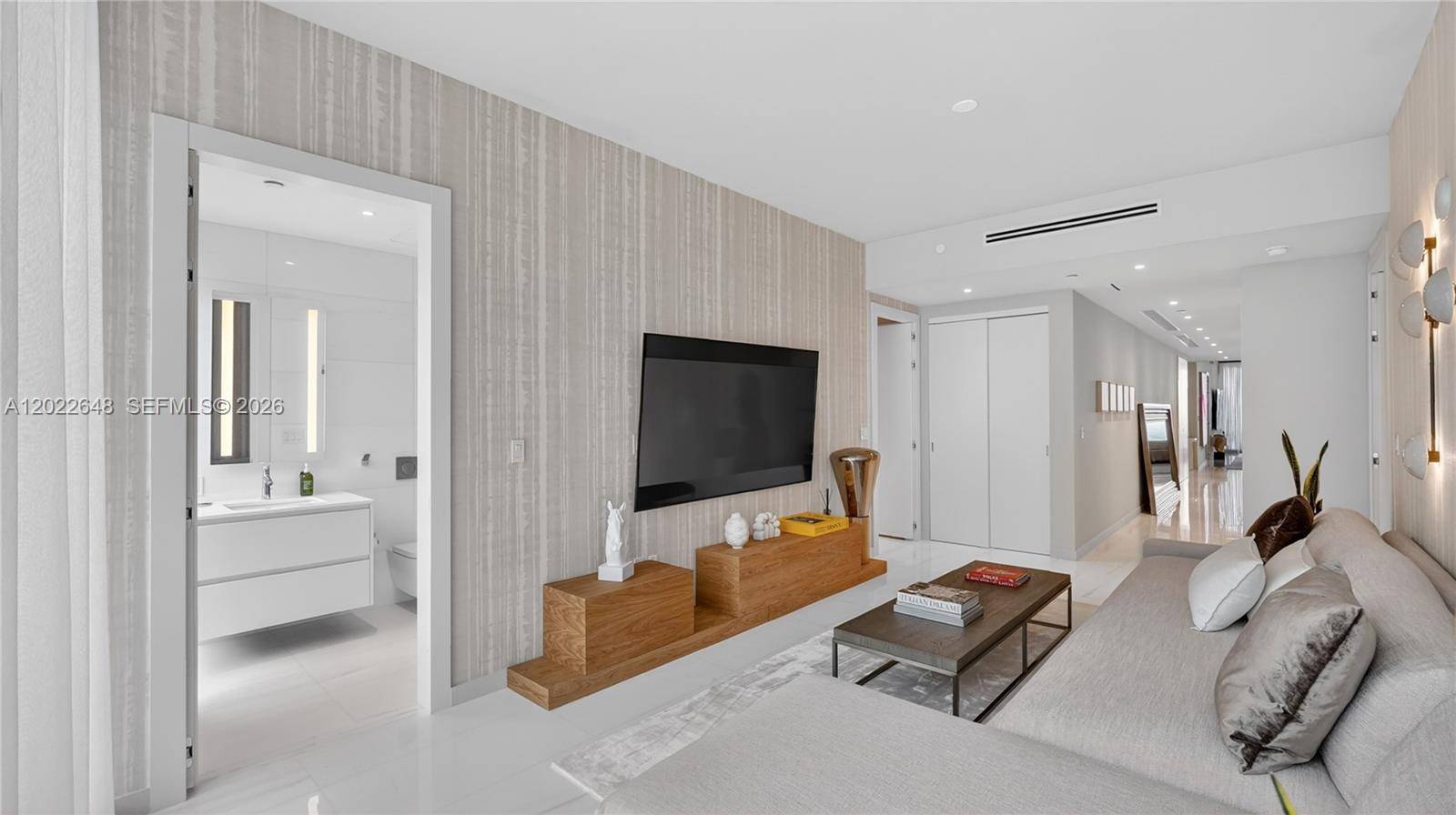 ASTON MARTIN RESIDENCES - Residential Lease
