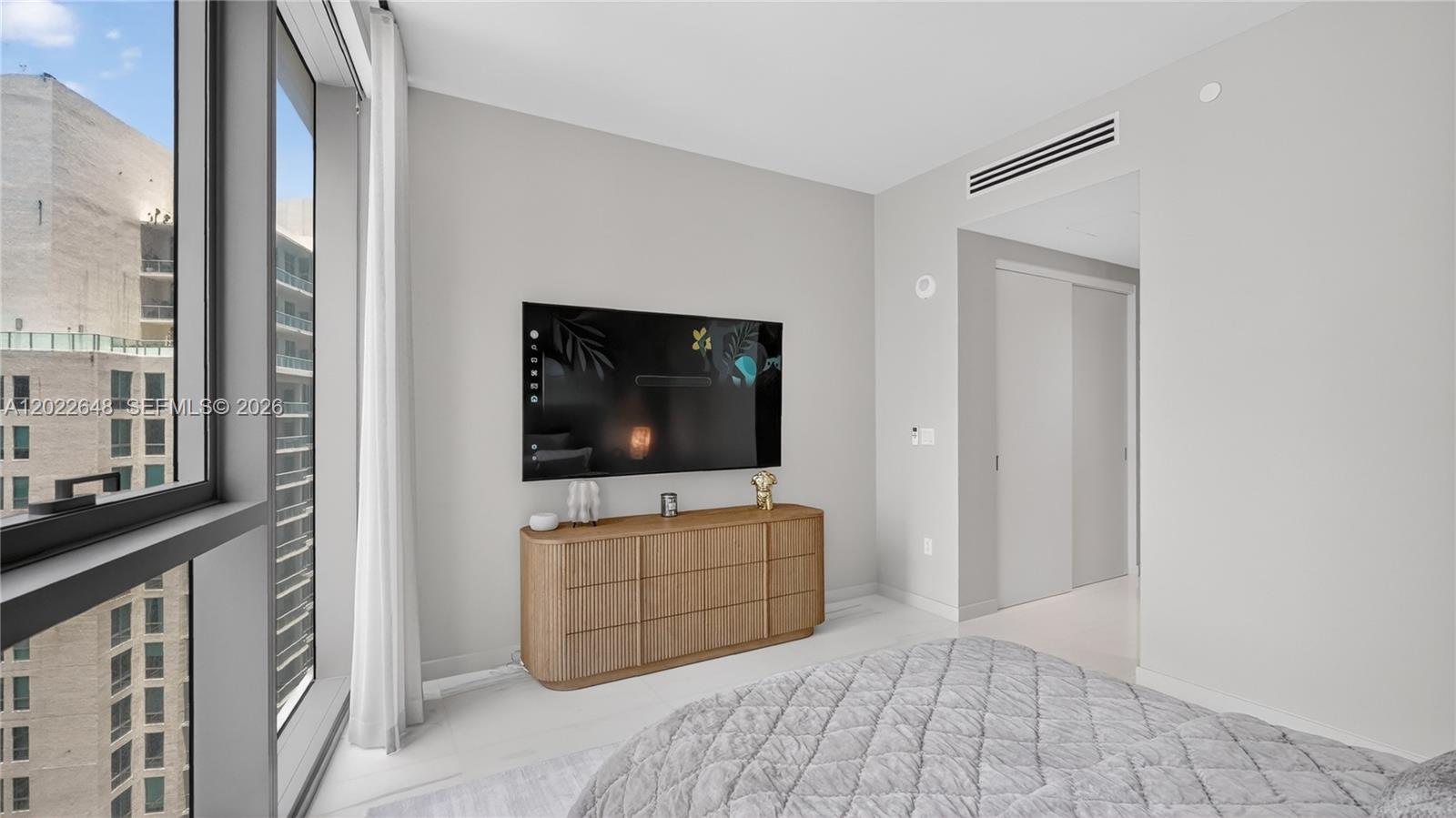 ASTON MARTIN RESIDENCES - Residential Lease