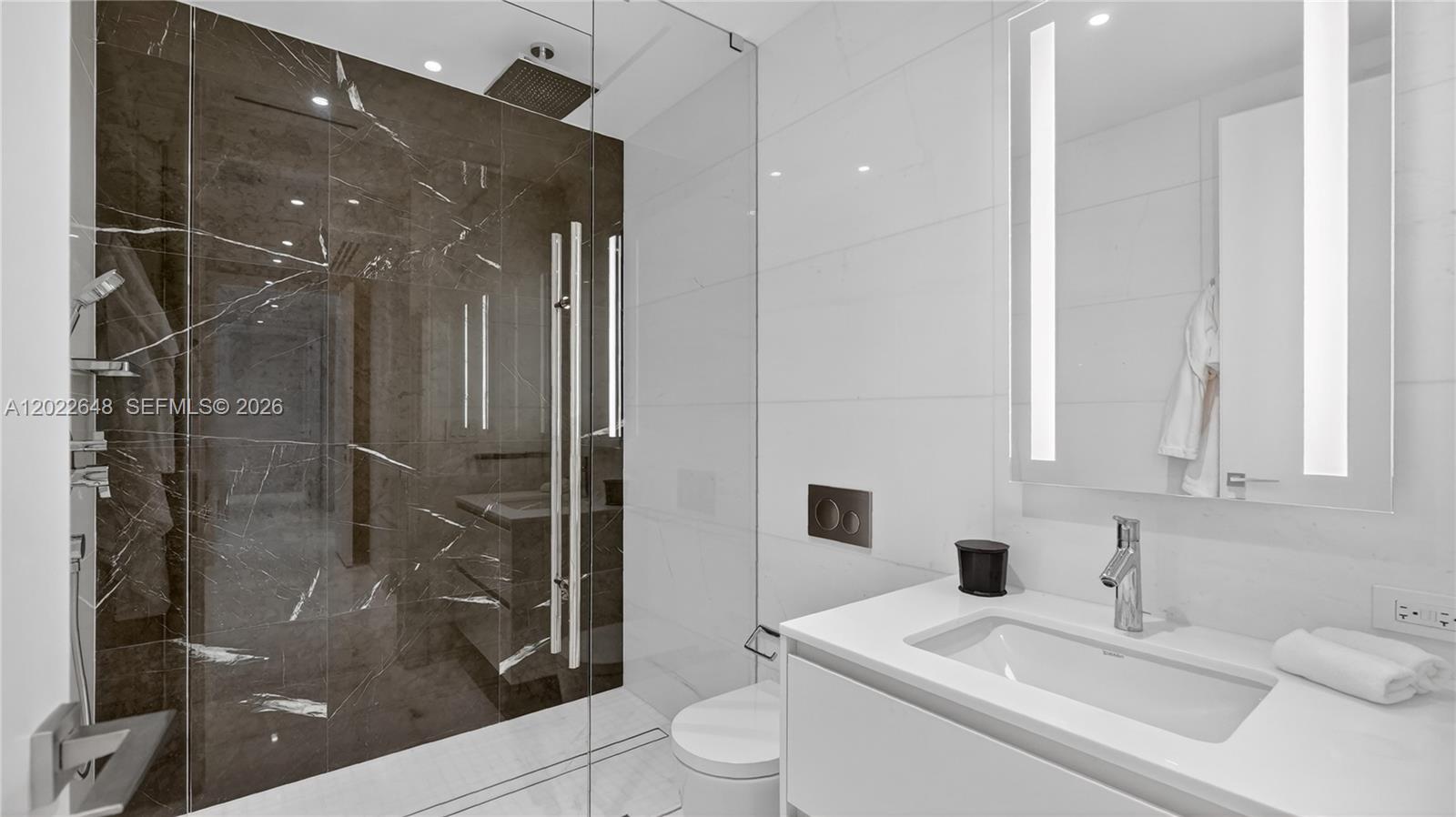 ASTON MARTIN RESIDENCES - Residential Lease
