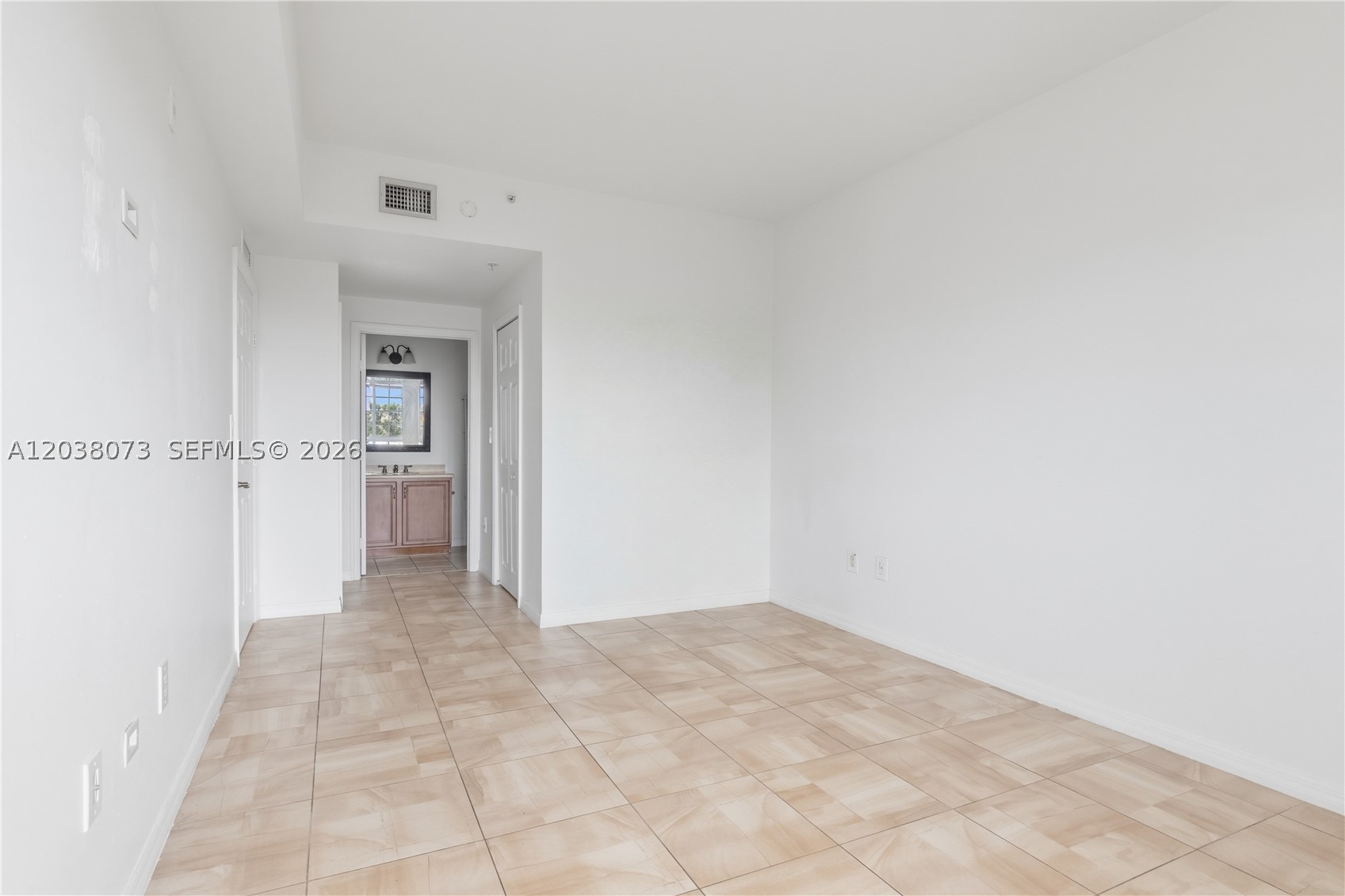 GRANADA GRAND CONDO - Residential Lease