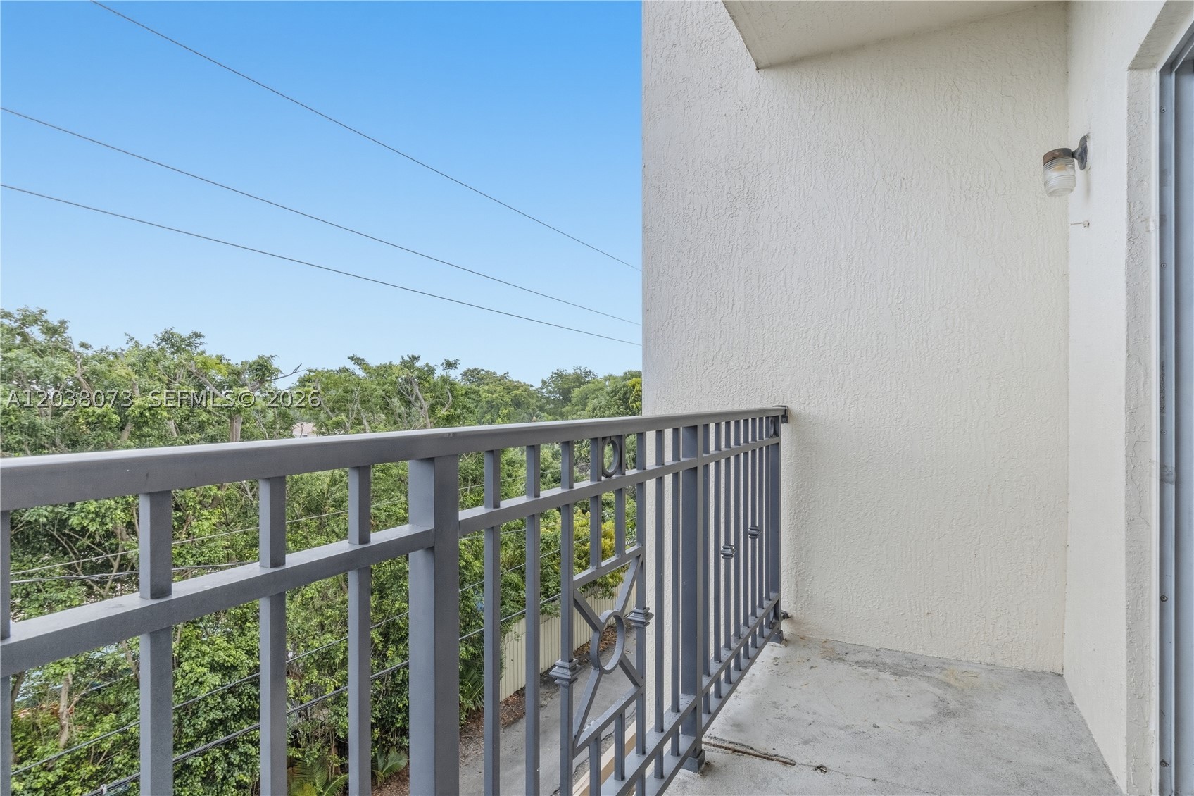GRANADA GRAND CONDO - Residential Lease