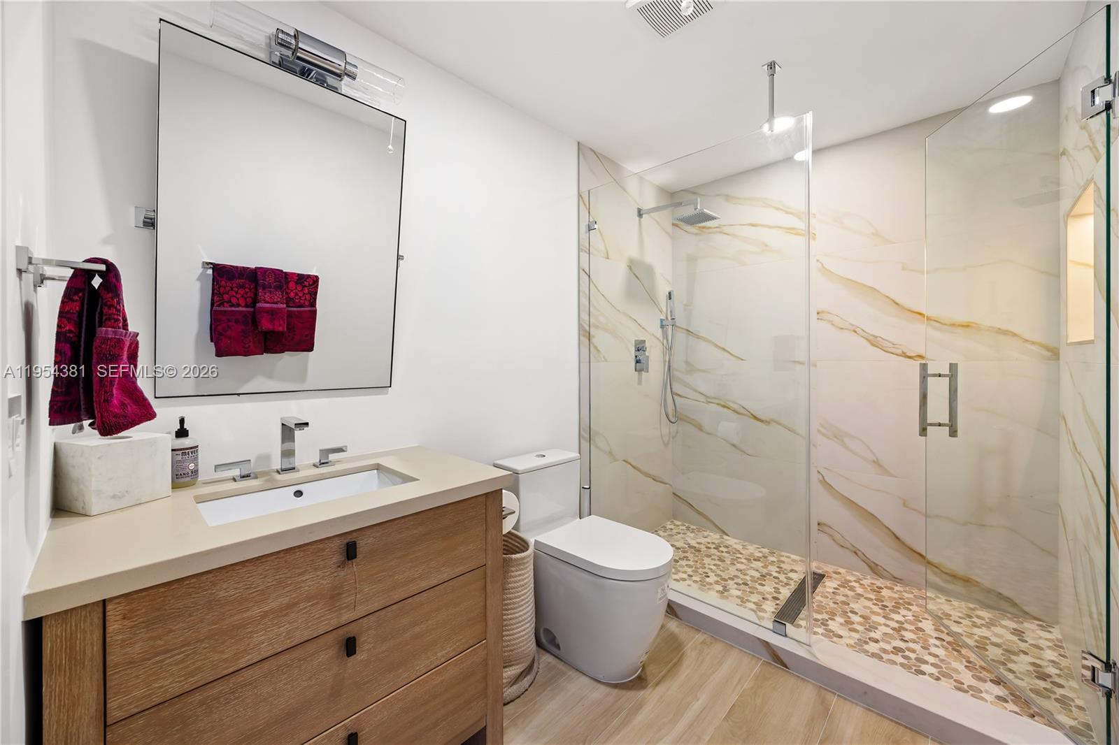 MARINABLUE CONDO - Residential