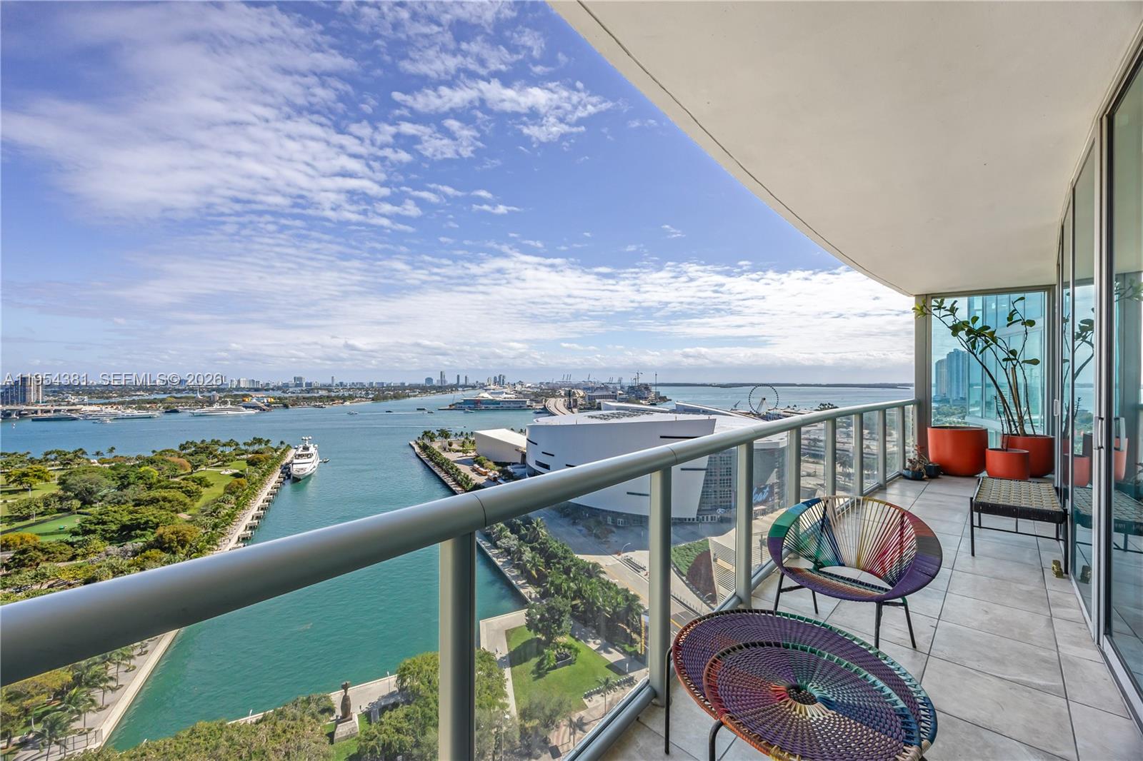 MARINABLUE CONDO - Residential