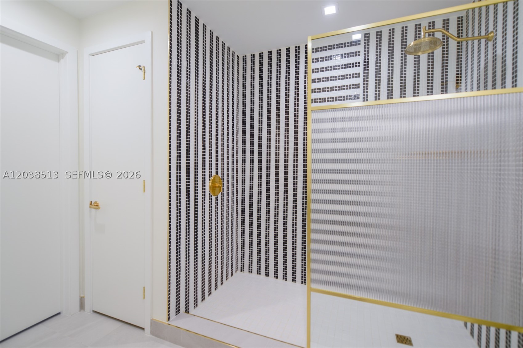 NOMAD WYNWOOD - Residential Lease