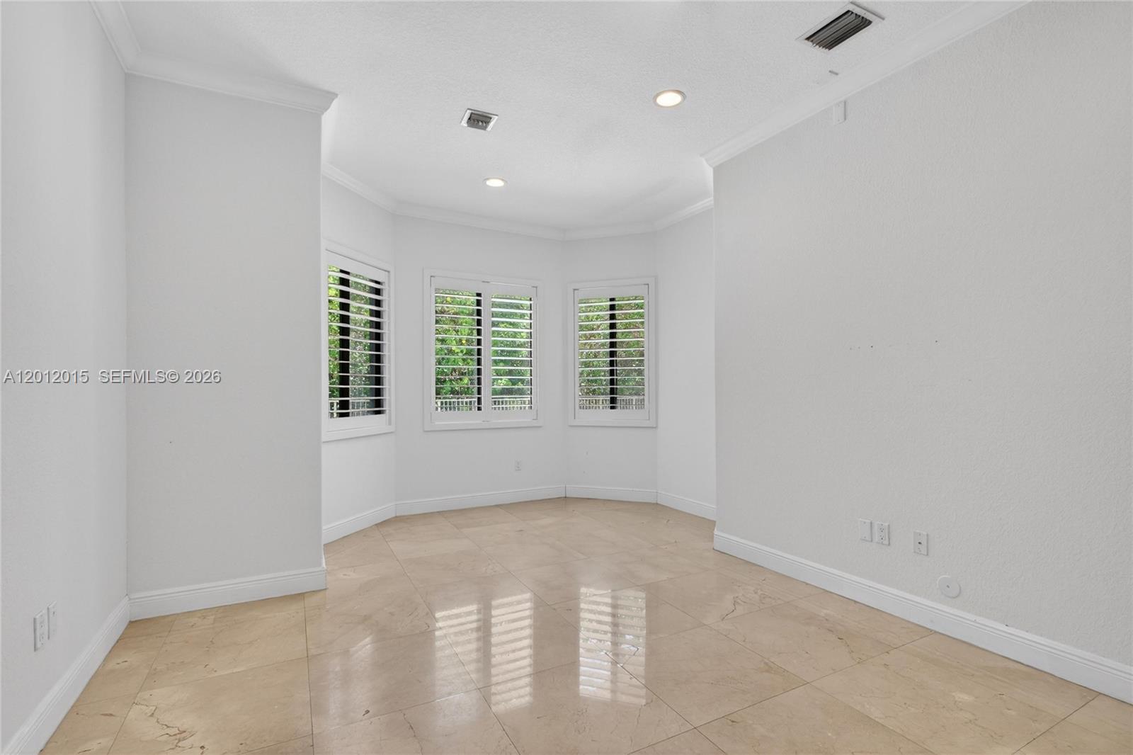 CUTLER CAY - Residential