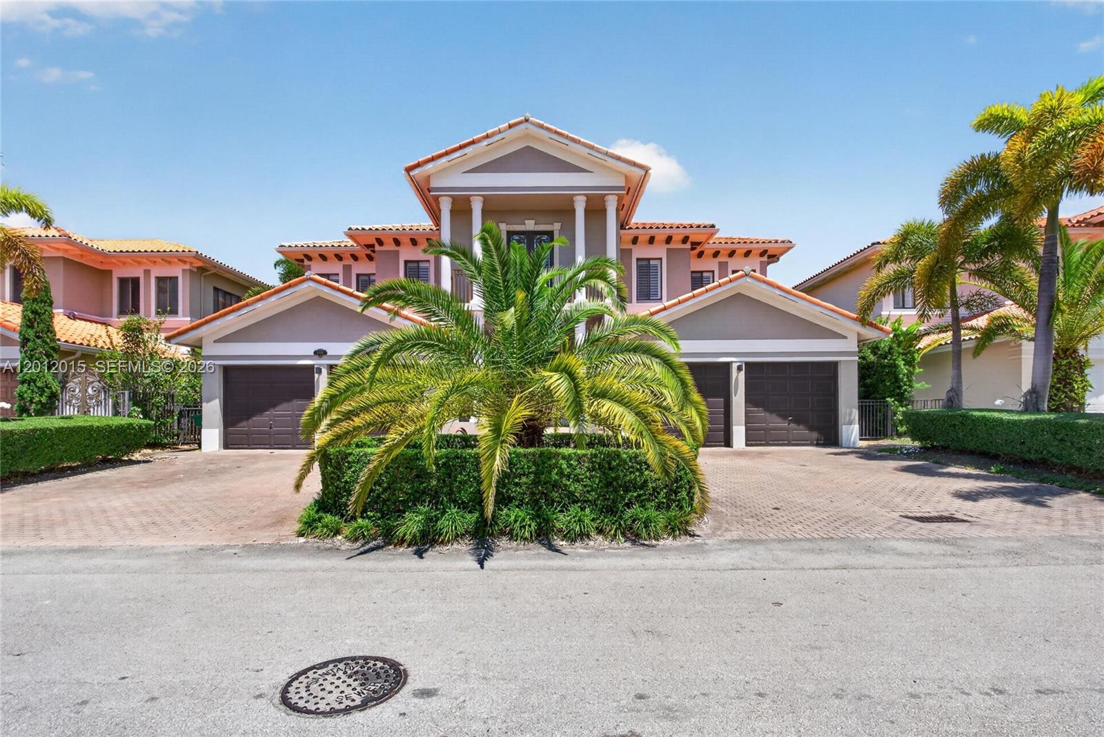 CUTLER CAY - Residential