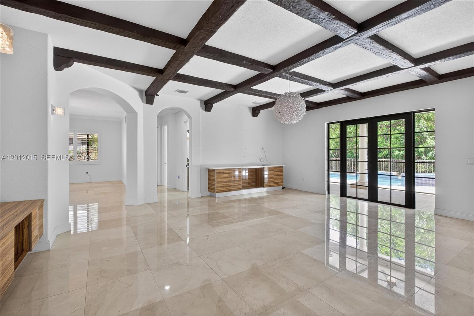 CUTLER CAY - Residential