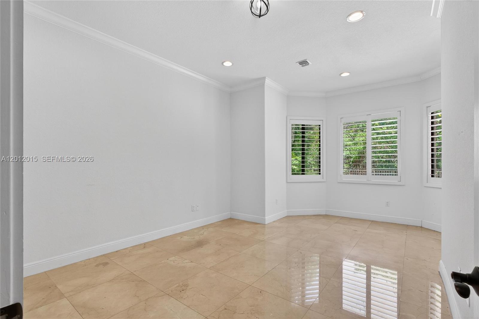 CUTLER CAY - Residential