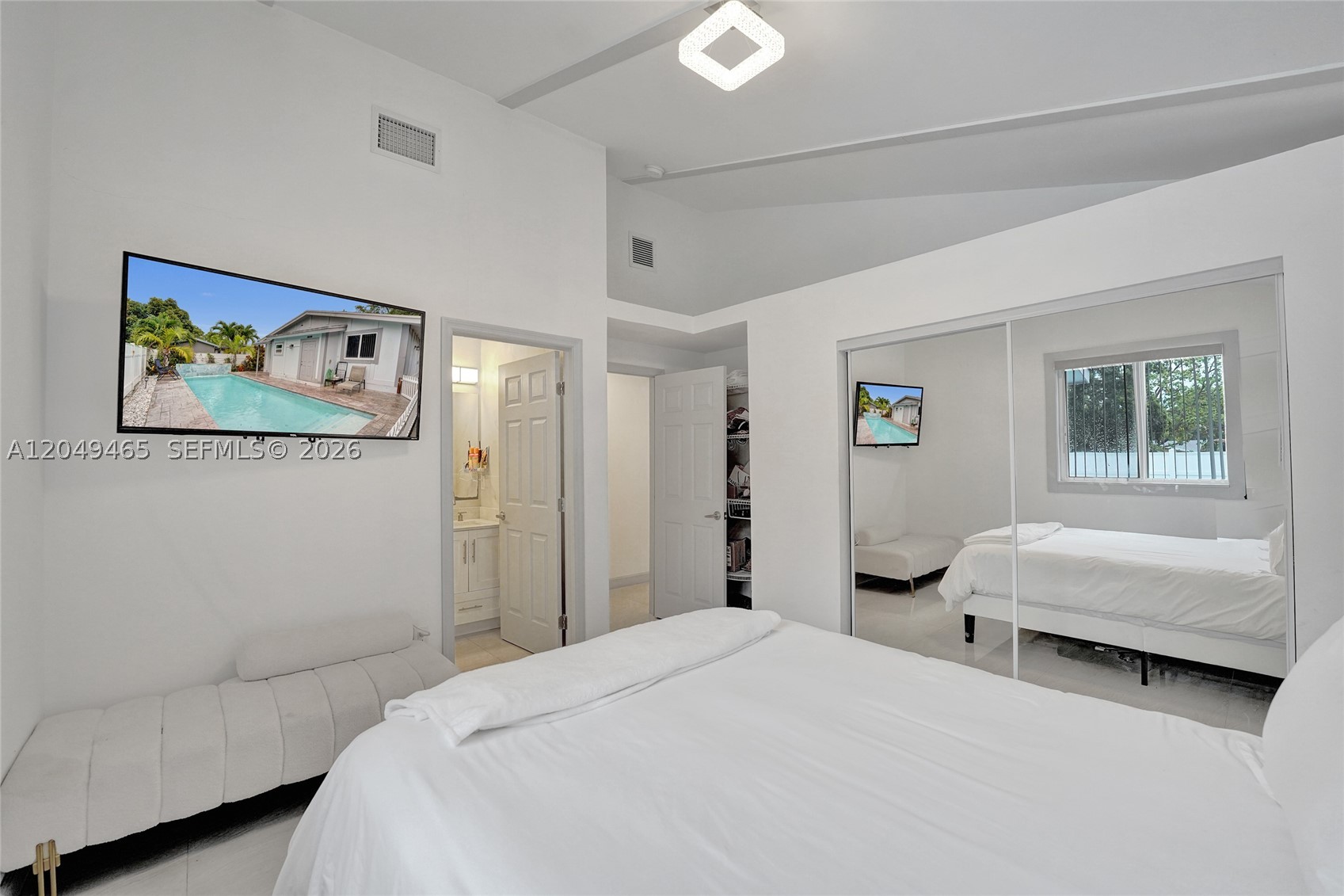 MARSHALLS EVERGLADES - Residential Lease