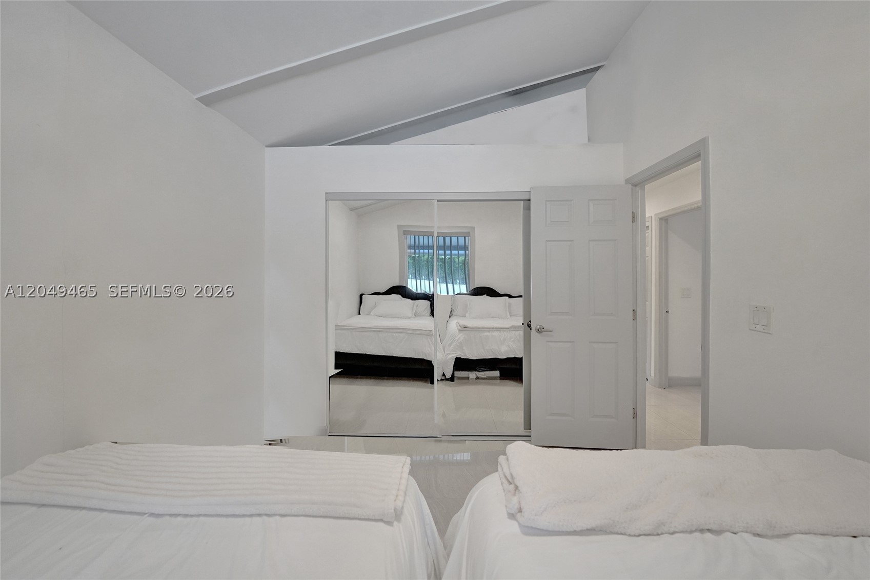 MARSHALLS EVERGLADES - Residential Lease