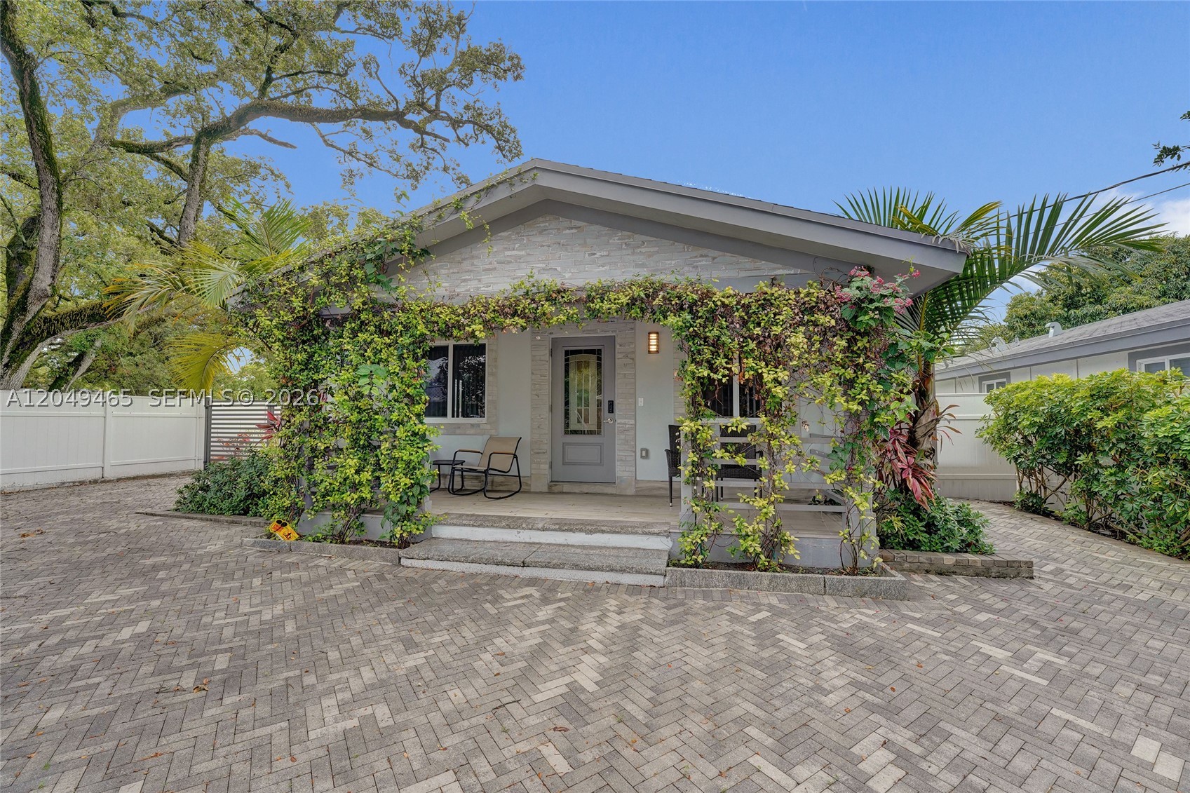 MARSHALLS EVERGLADES - Residential Lease