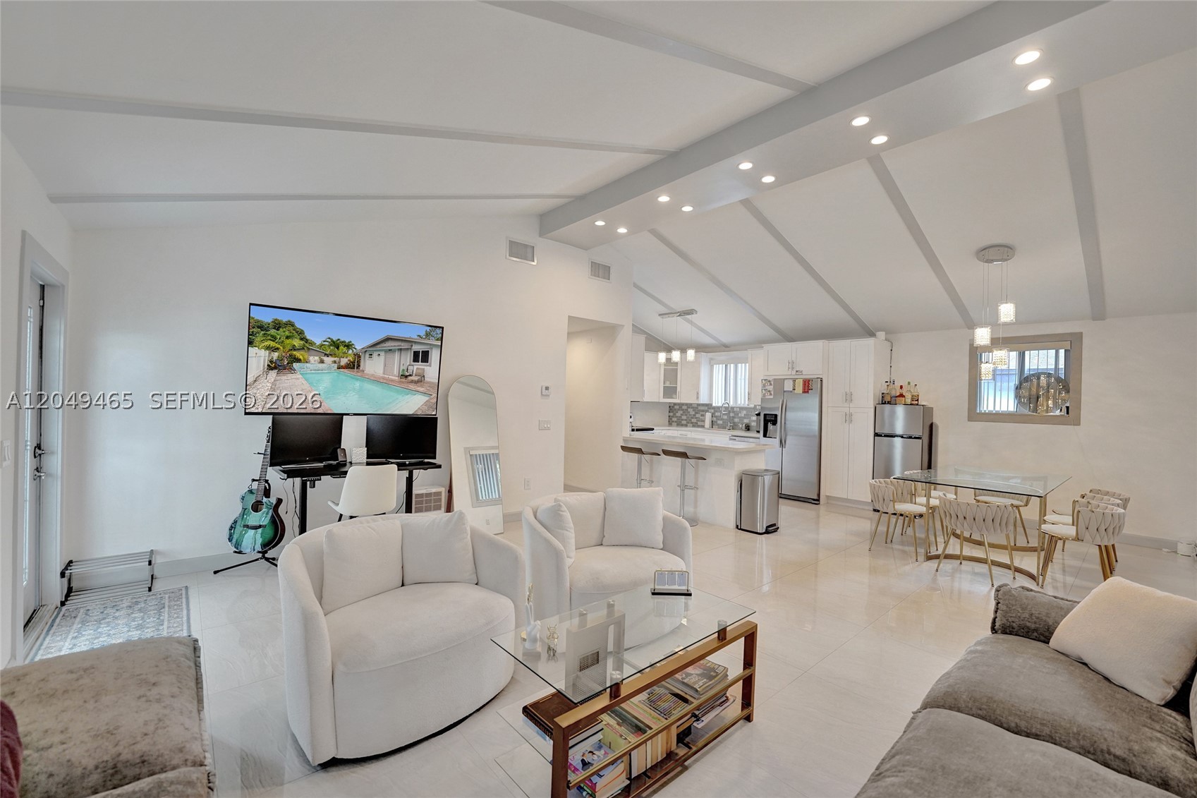 MARSHALLS EVERGLADES - Residential Lease