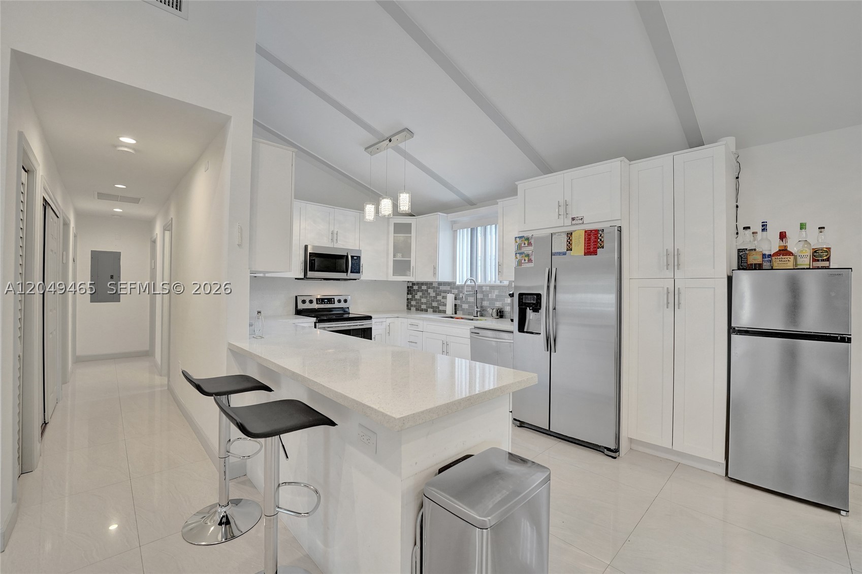MARSHALLS EVERGLADES - Residential Lease