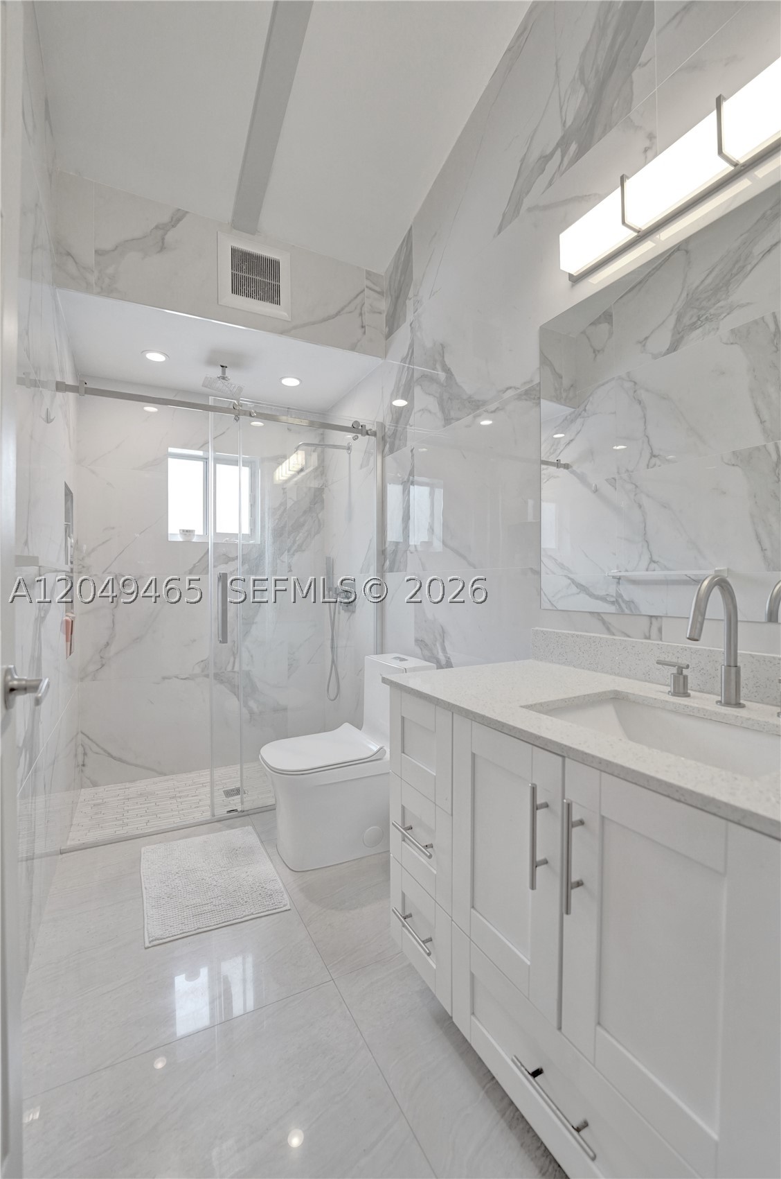MARSHALLS EVERGLADES - Residential Lease