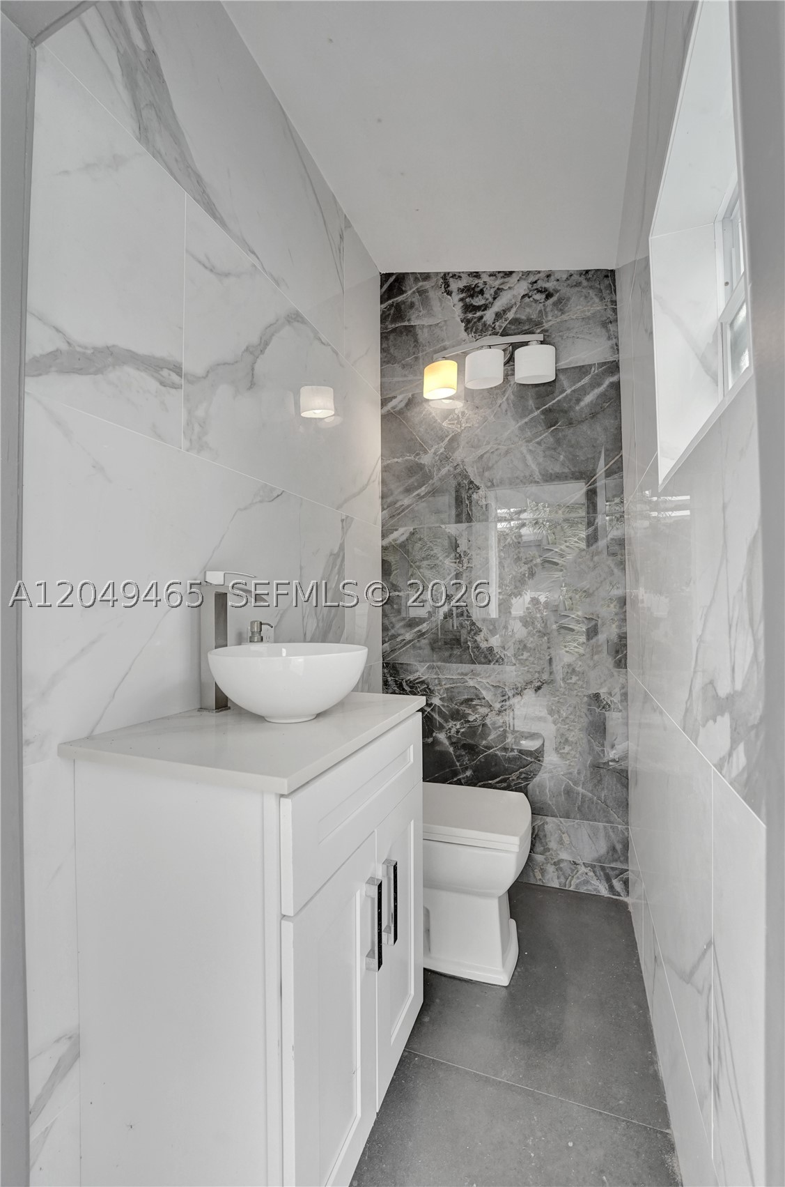 MARSHALLS EVERGLADES - Residential Lease