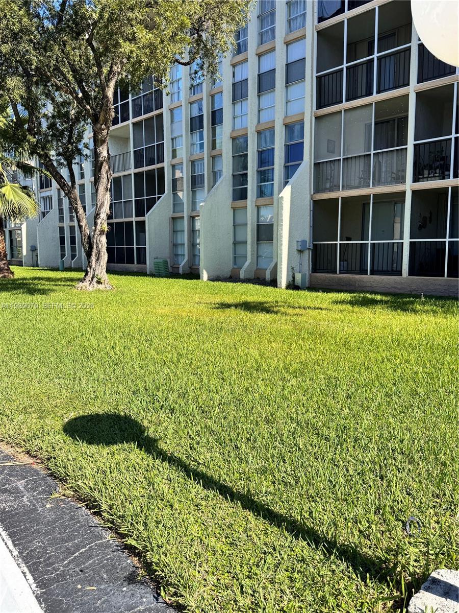 DESOTO PARK CONDO - Residential Lease
