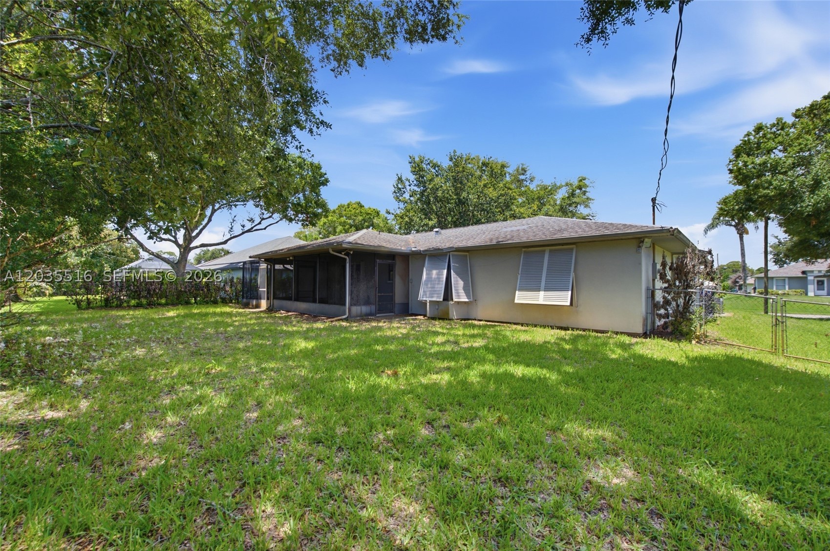 SEBASTIAN HIGHLANDS UNIT - Residential