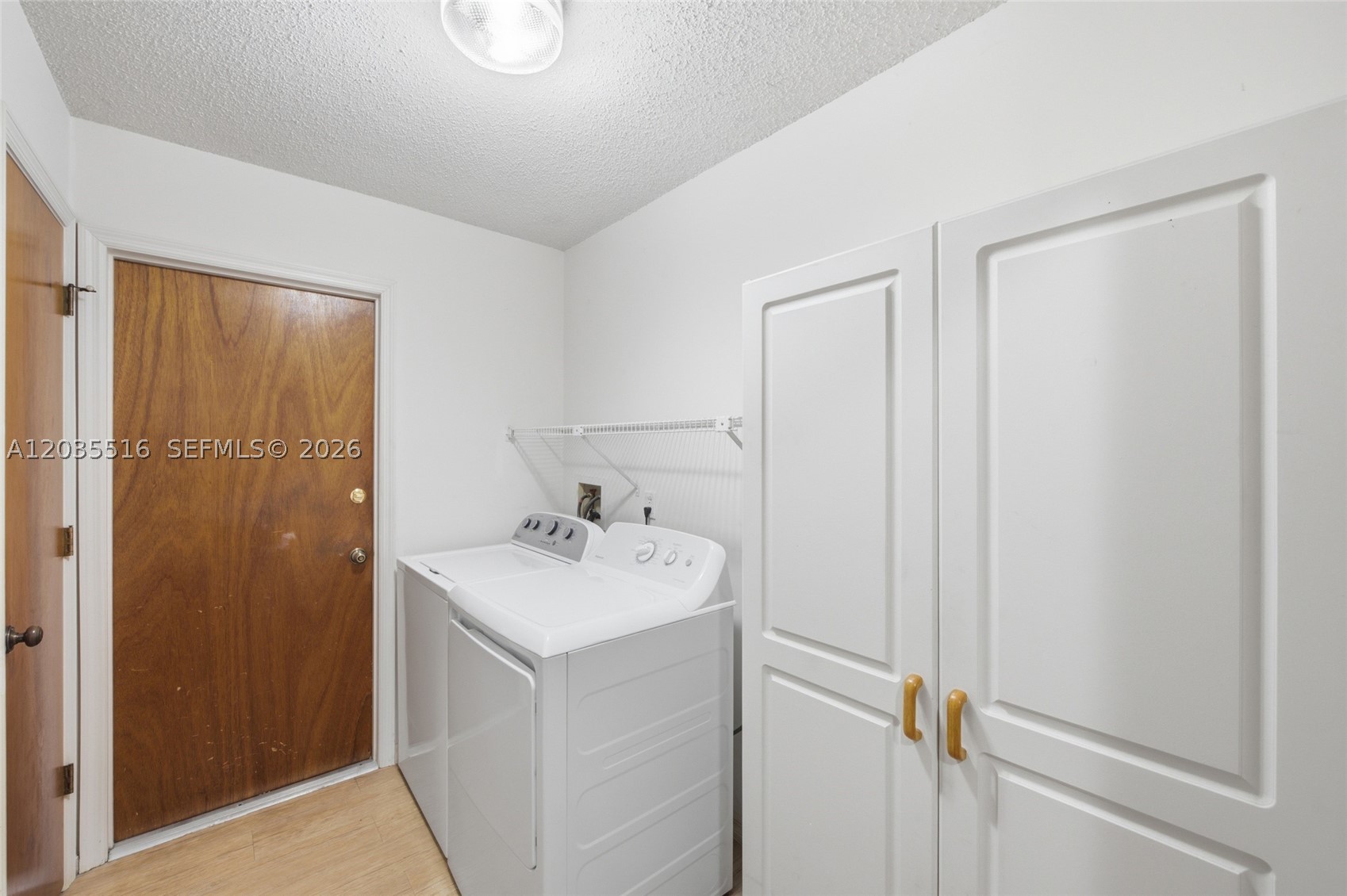 SEBASTIAN HIGHLANDS UNIT - Residential