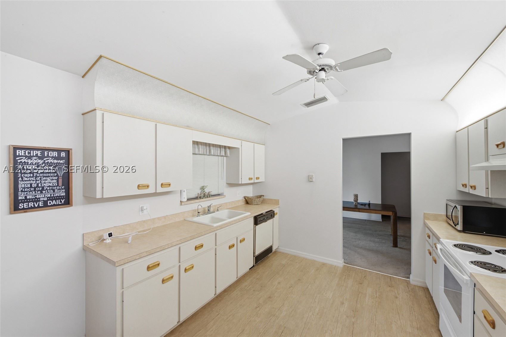 SEBASTIAN HIGHLANDS UNIT - Residential