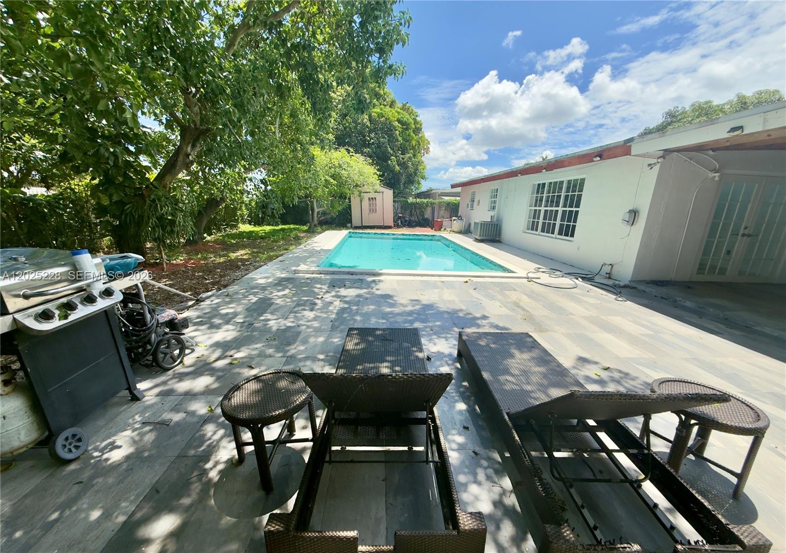 CAROL CITY 1 ST ADDN - Residential