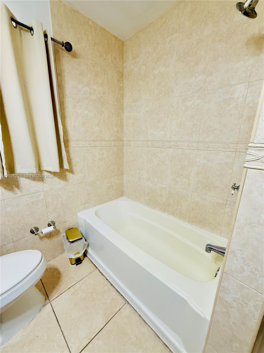 CAROL CITY 1 ST ADDN - Residential