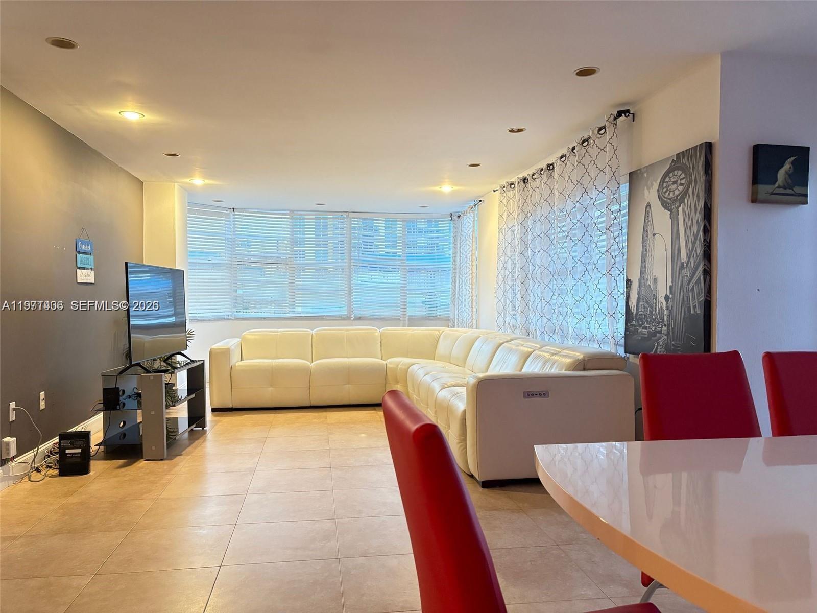 HEMISPHERES CONDO - Residential