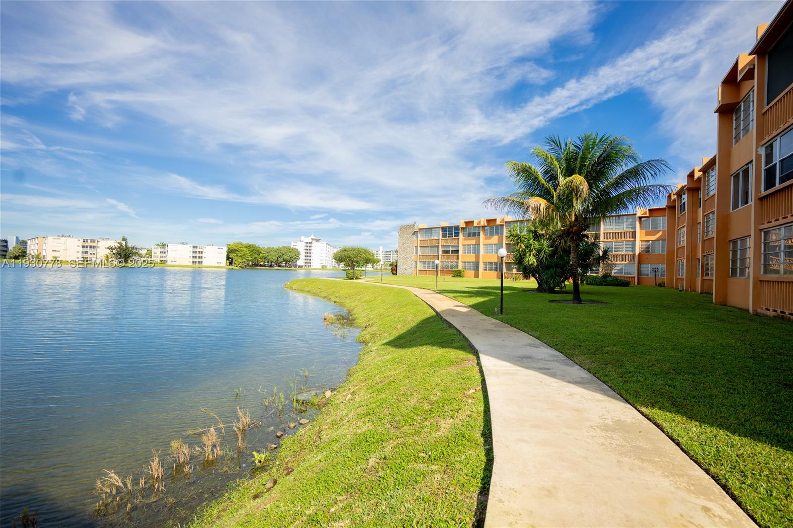 SECOND MOORINGS CONDO - Residential