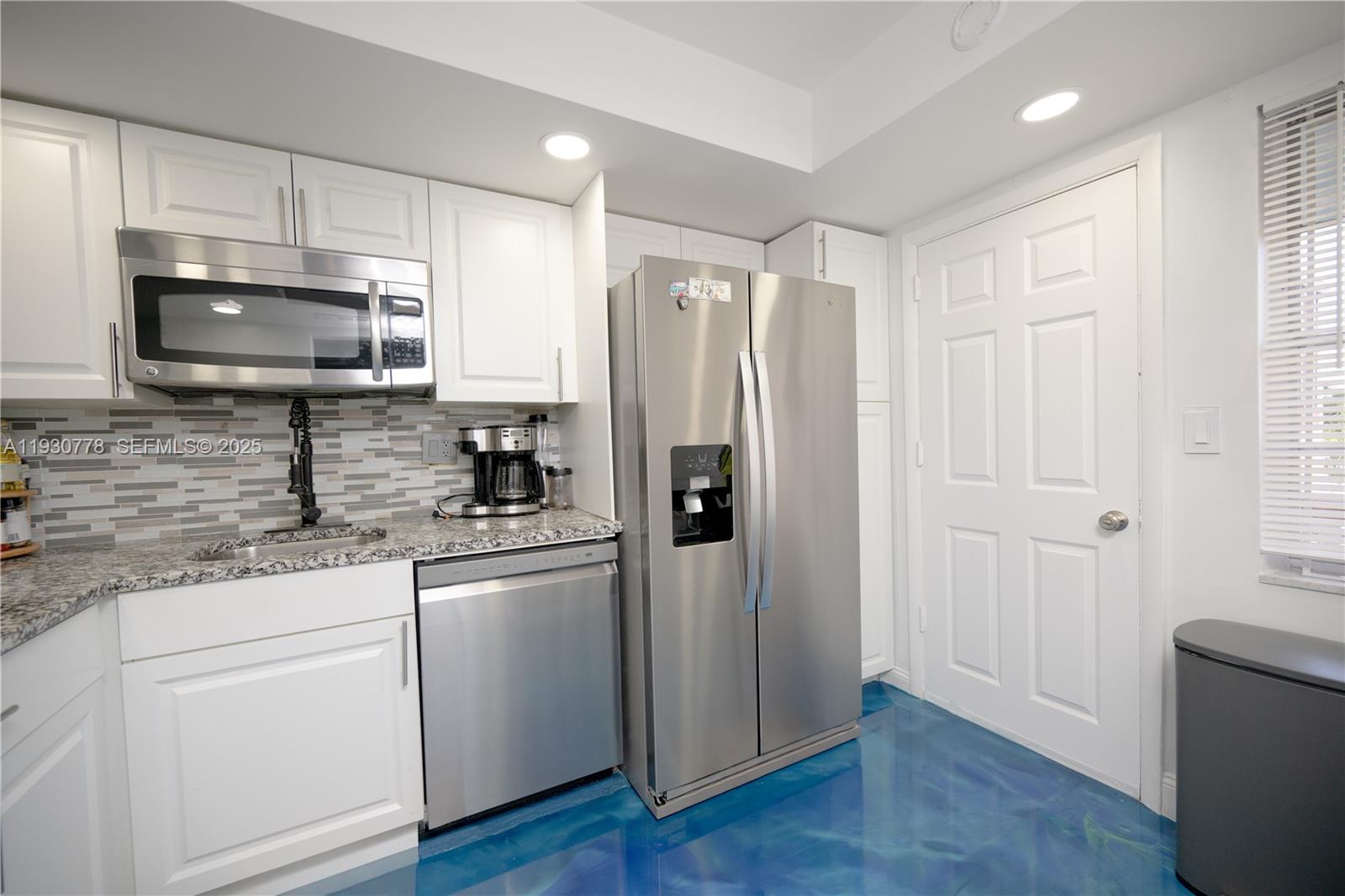 SECOND MOORINGS CONDO - Residential