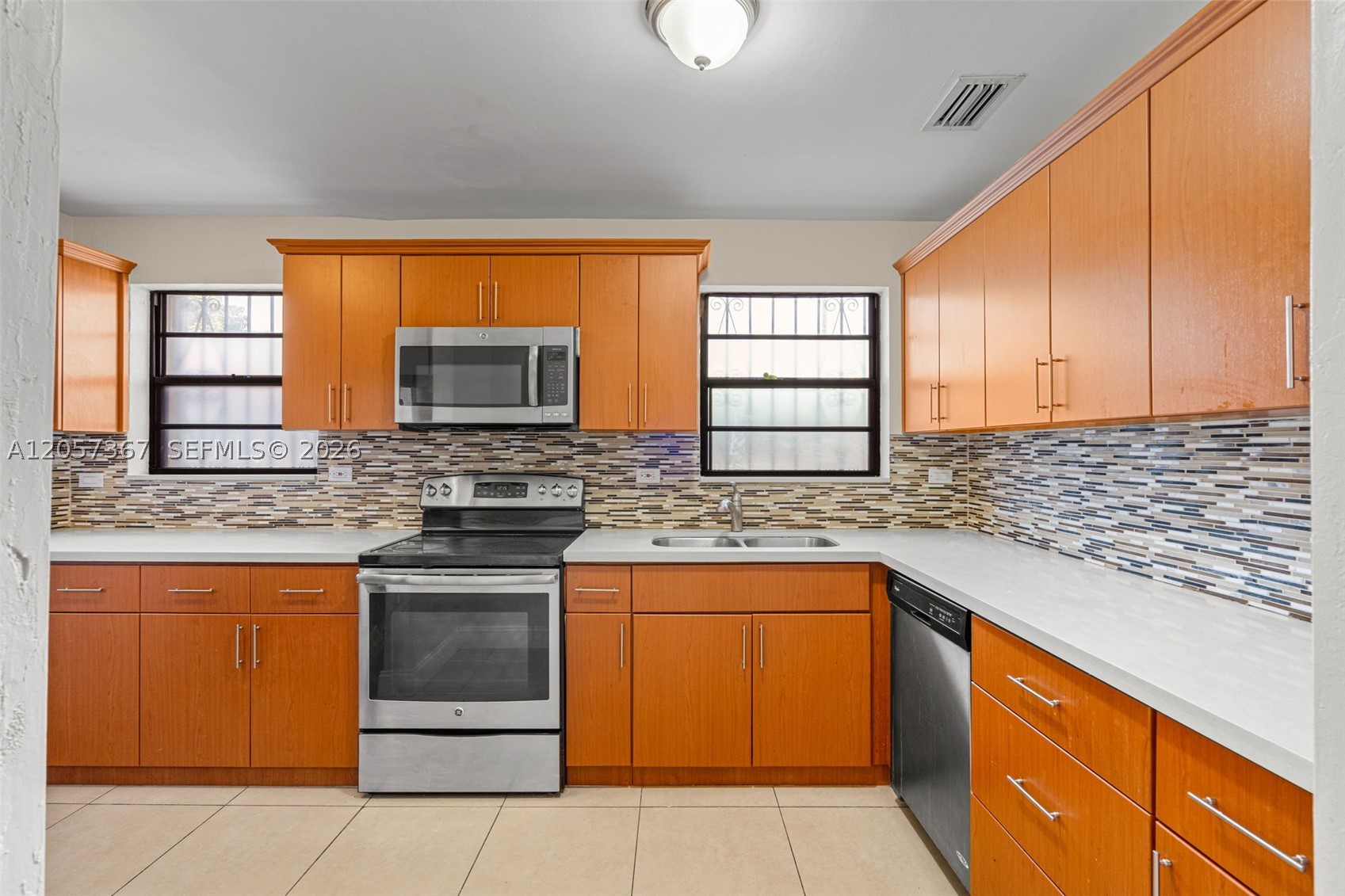 HIALEAH 13TH ADDN AMD PL - Residential