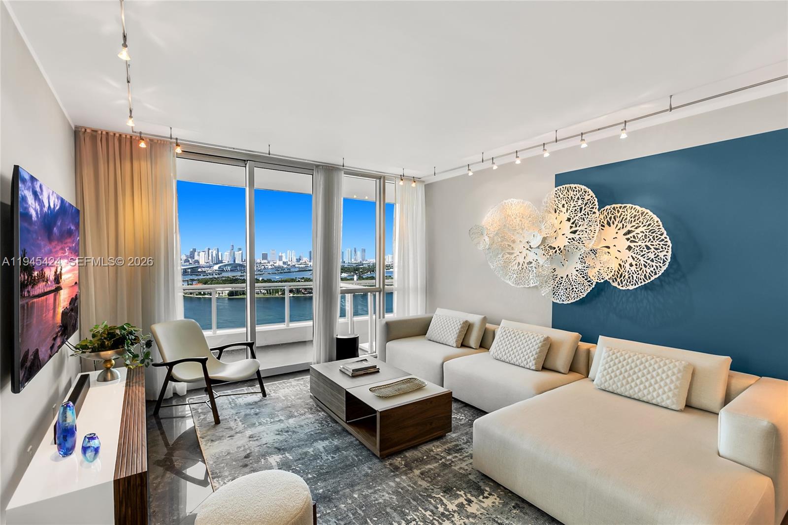 THE BENTLEY BAY CONDO - Residential