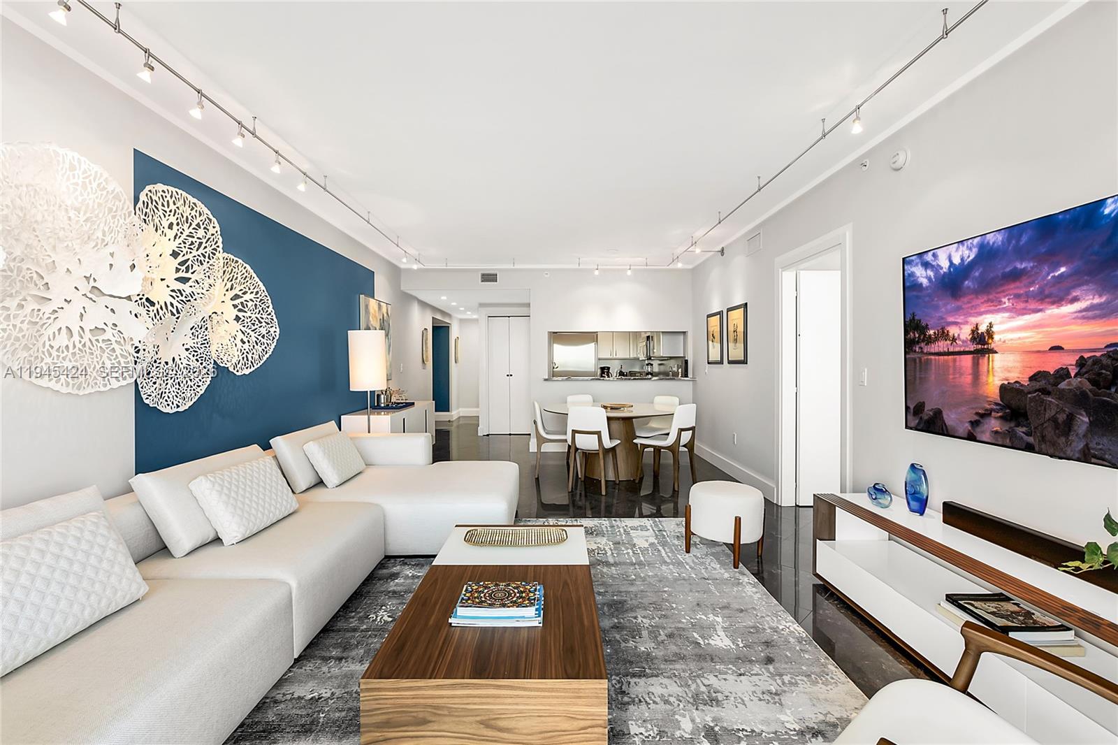 THE BENTLEY BAY CONDO - Residential