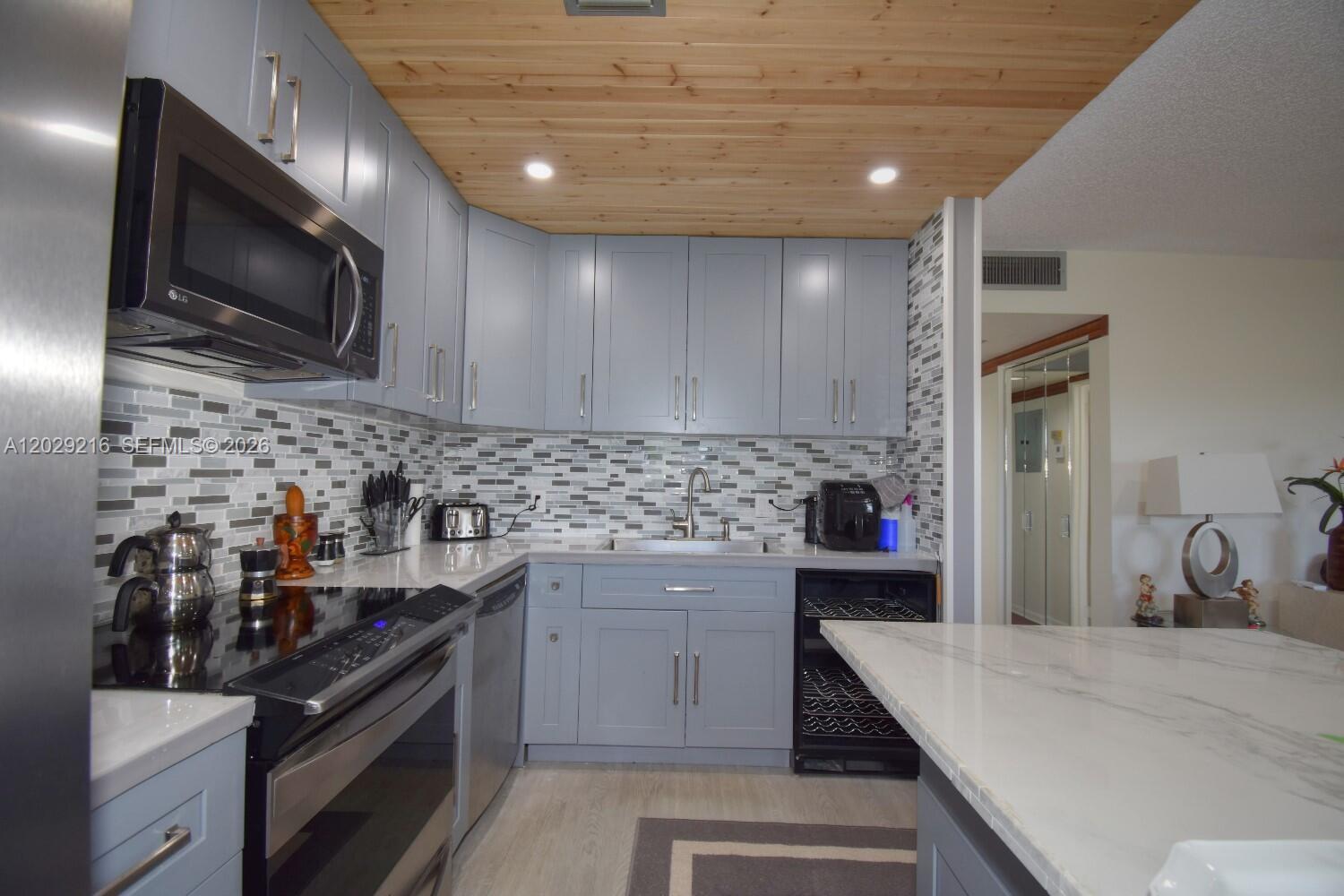 IVANHOE WEST CV 1 - Residential