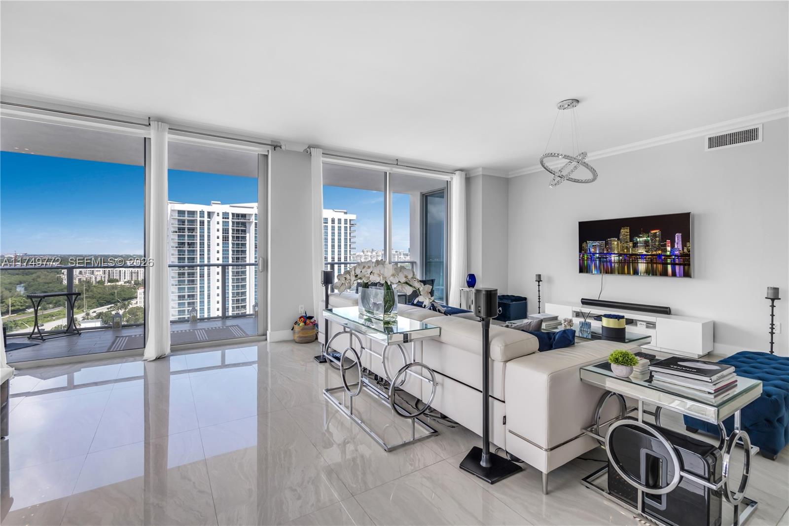 MARINA PALMS RESIDENCES S - Residential
