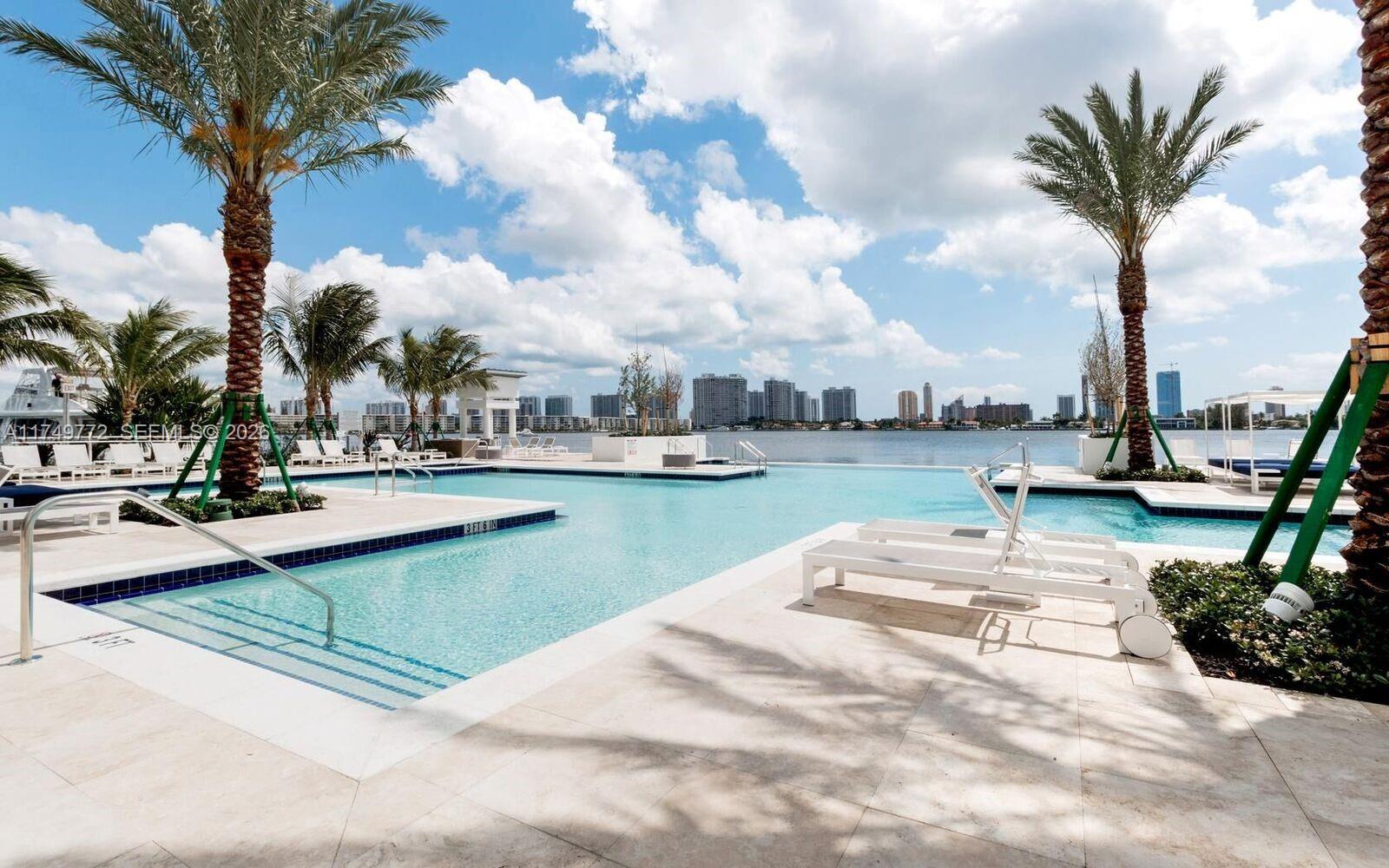 MARINA PALMS RESIDENCES S - Residential