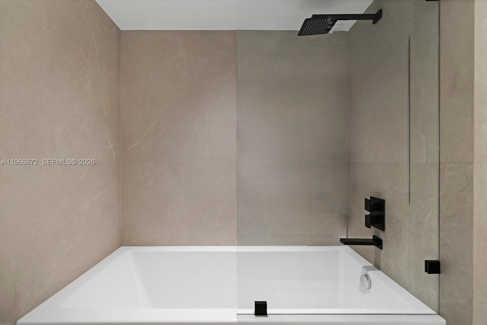 CARAVELLE CONDO - Residential