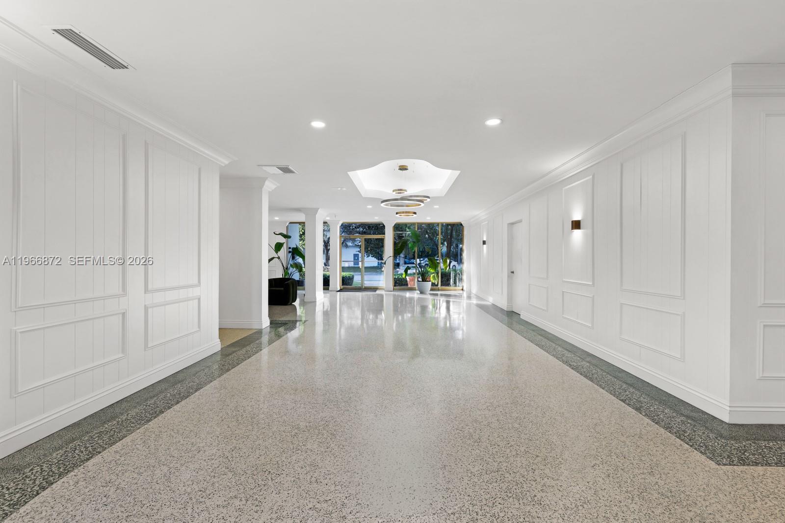 CARAVELLE CONDO - Residential