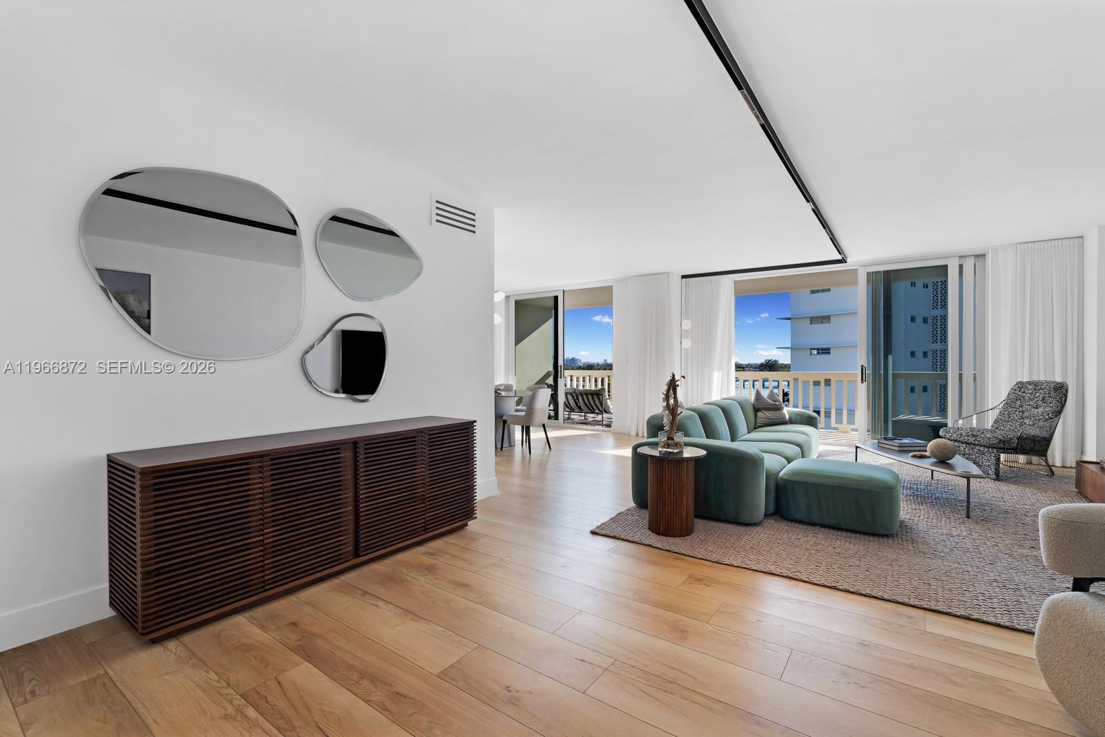 CARAVELLE CONDO - Residential