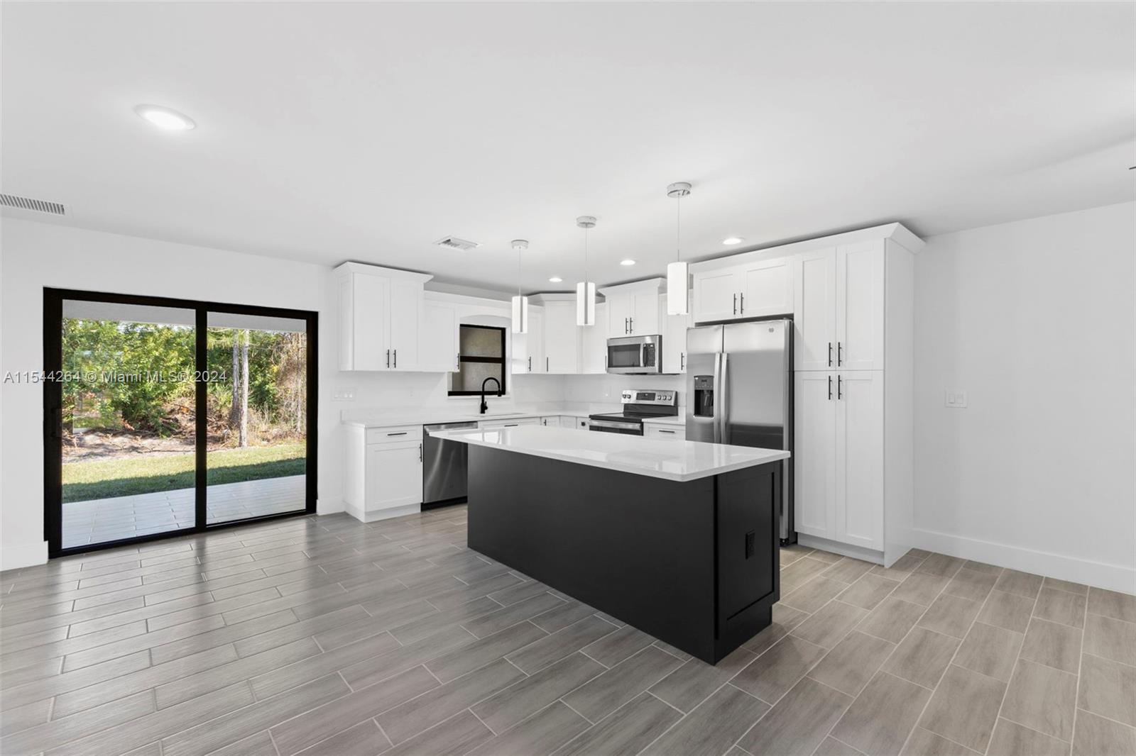 LEHIGH ACRES - Residential Income
