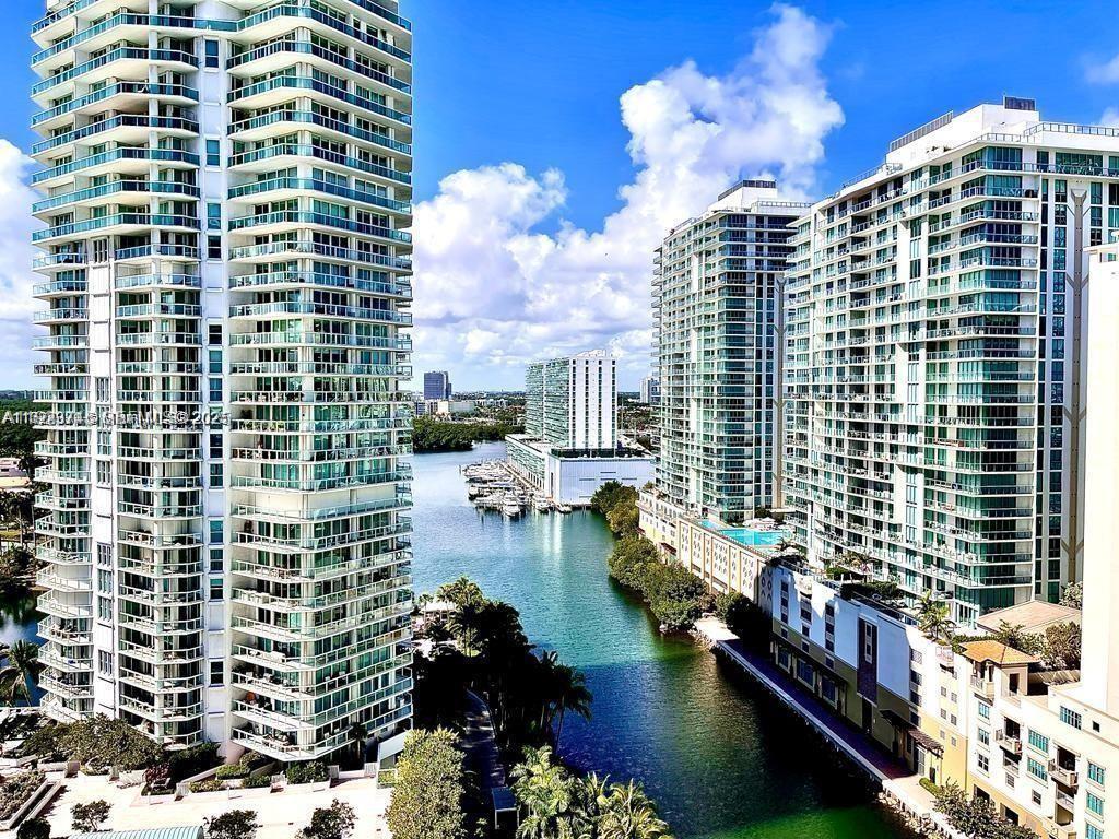 OCEANIA IV CONDO - Residential