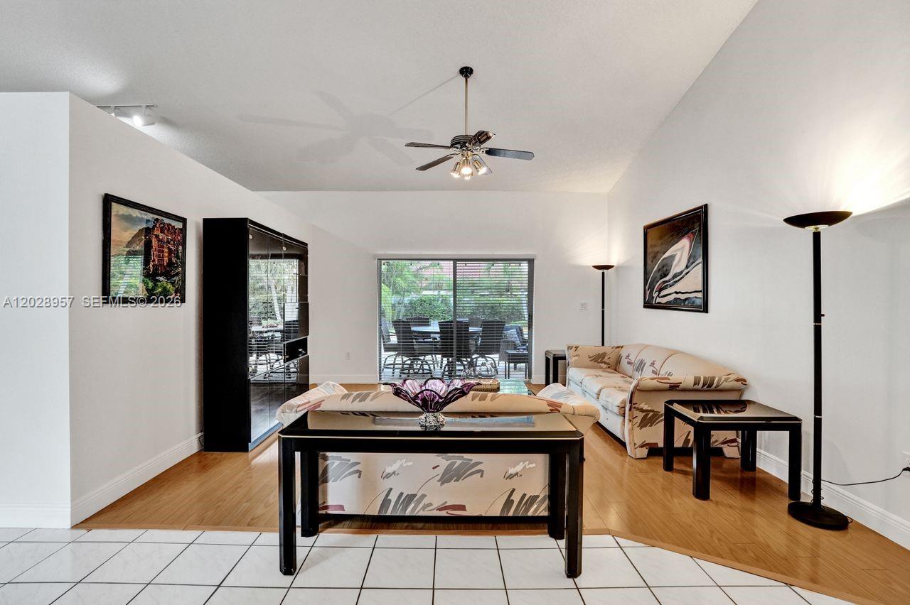 SAVANNAH PLAT 1 - Residential