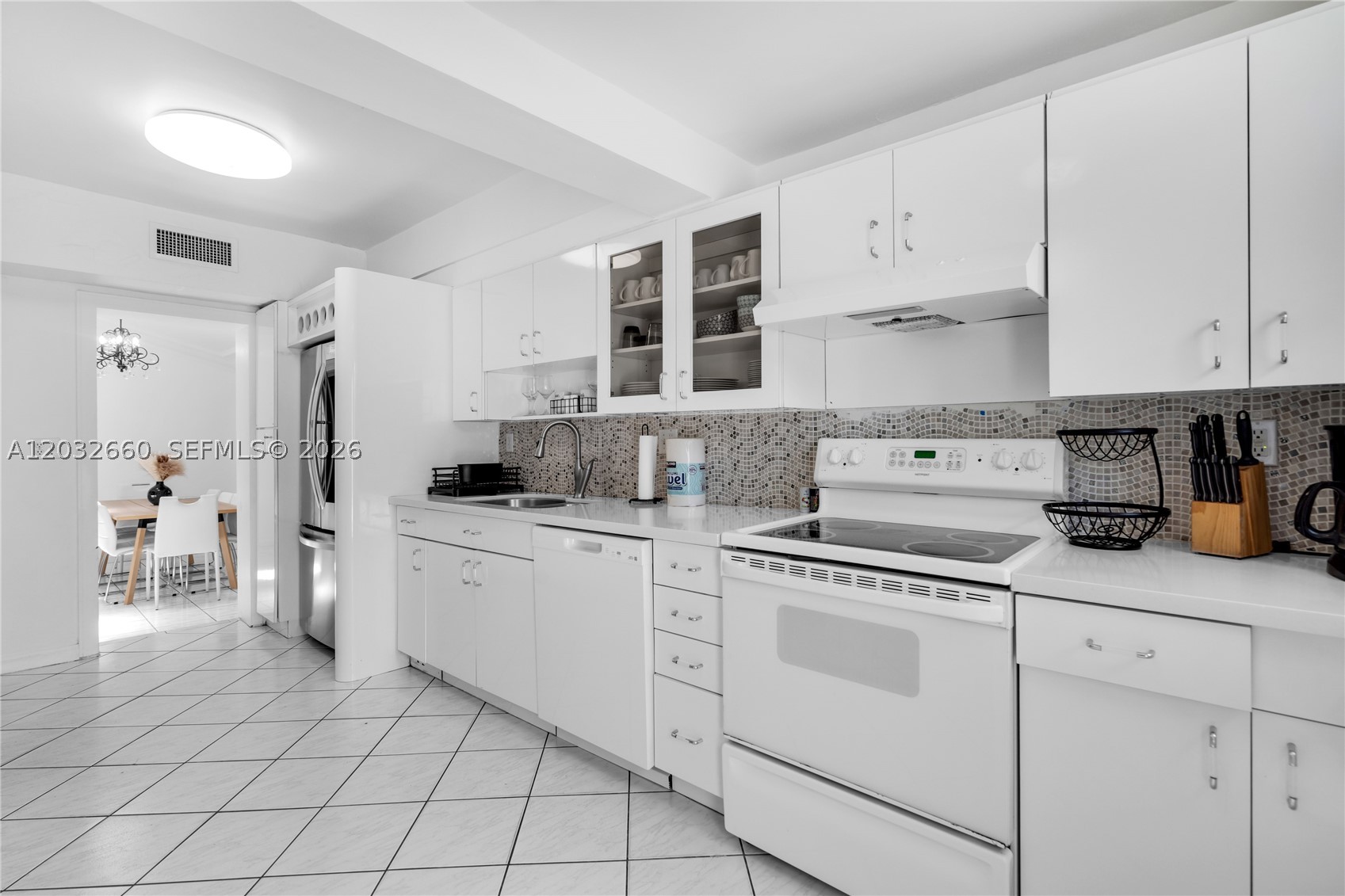 BRICKELL ESTATES - Residential