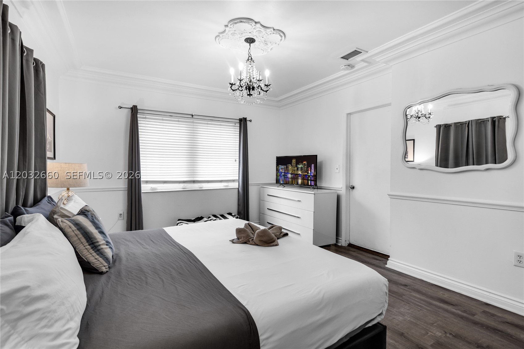 BRICKELL ESTATES - Residential