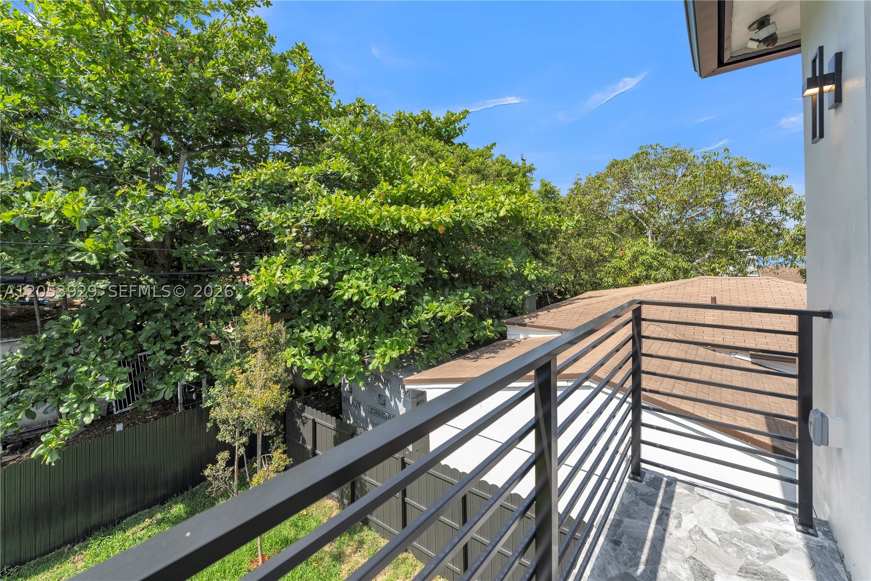17TH AVE MANOR - Residential Lease