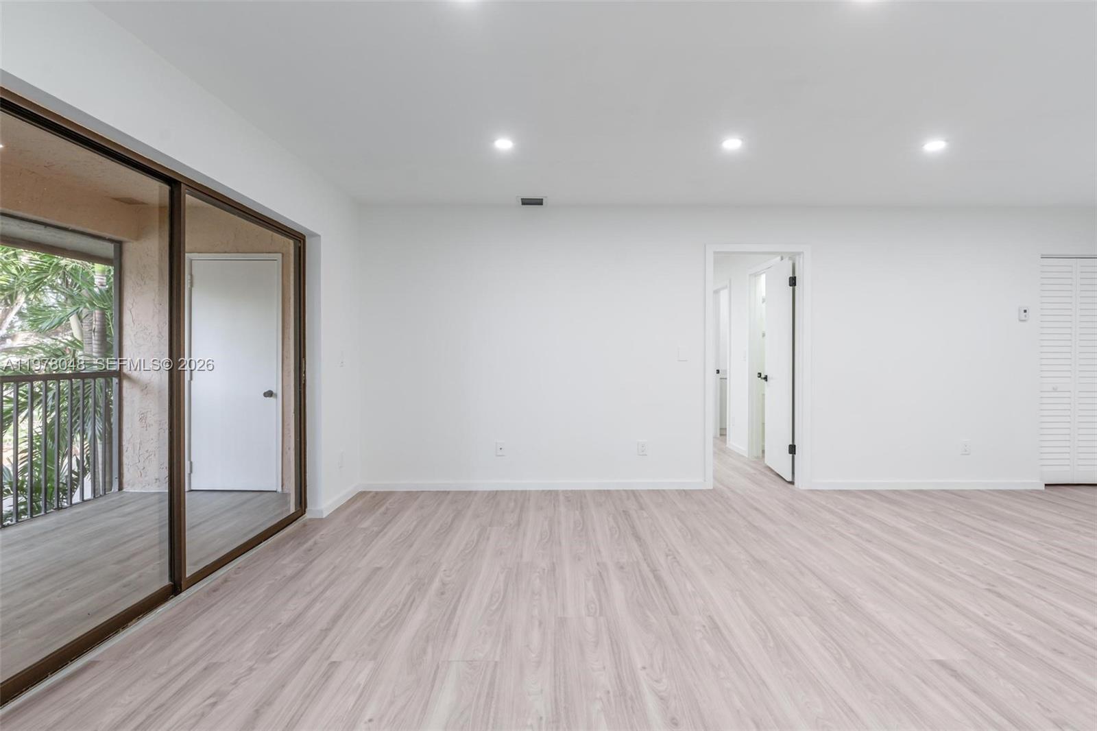 GRENADIER LAKES AT WELLEBY - Residential
